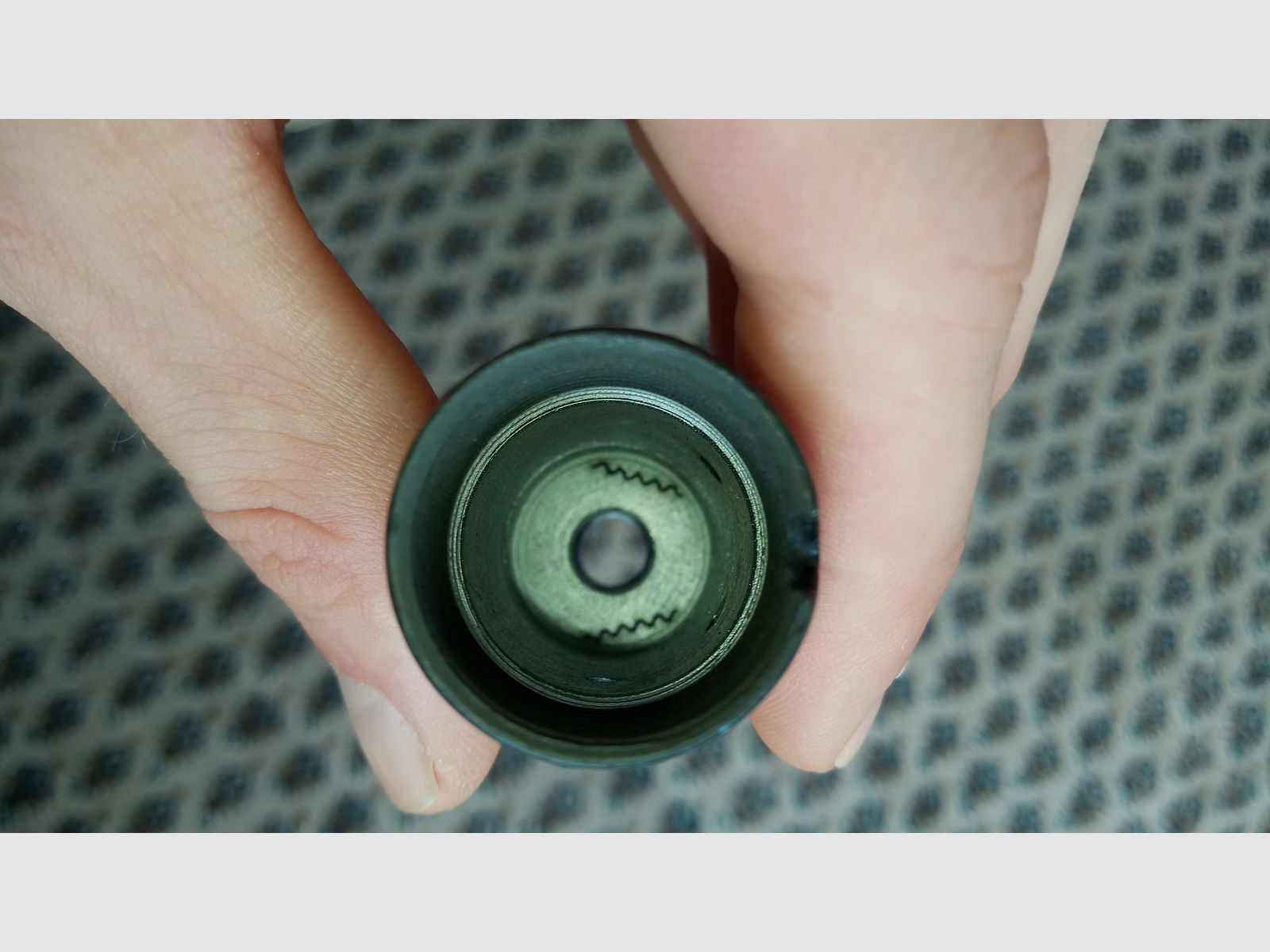 Tauchangebot: Wiesa 5,45/.223 Zick-Zack Flash Hider  gegen Arsenal Flash Hider // DDR NVA MPi AK74 24x1,5 mm Rechtsgewinde Mündungsbremse Mündungsfeuerdämpfer