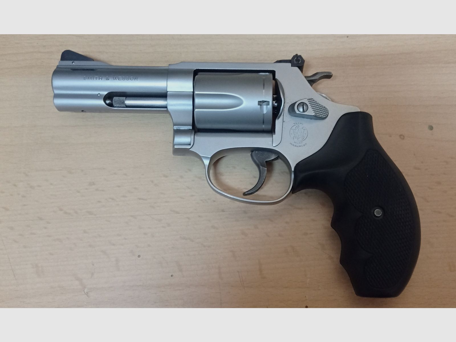 Smith and Wesson Model 601 .357 Mag