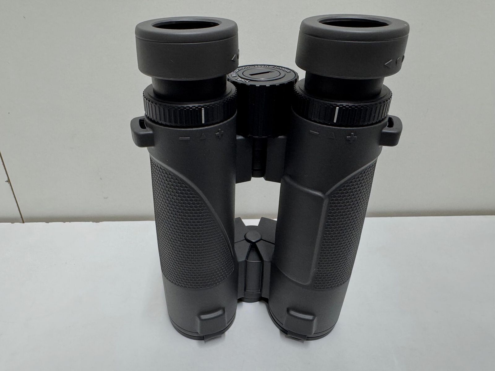 Lisenfeld 10×42 HD Range Finder Fernglas Nuernberg I