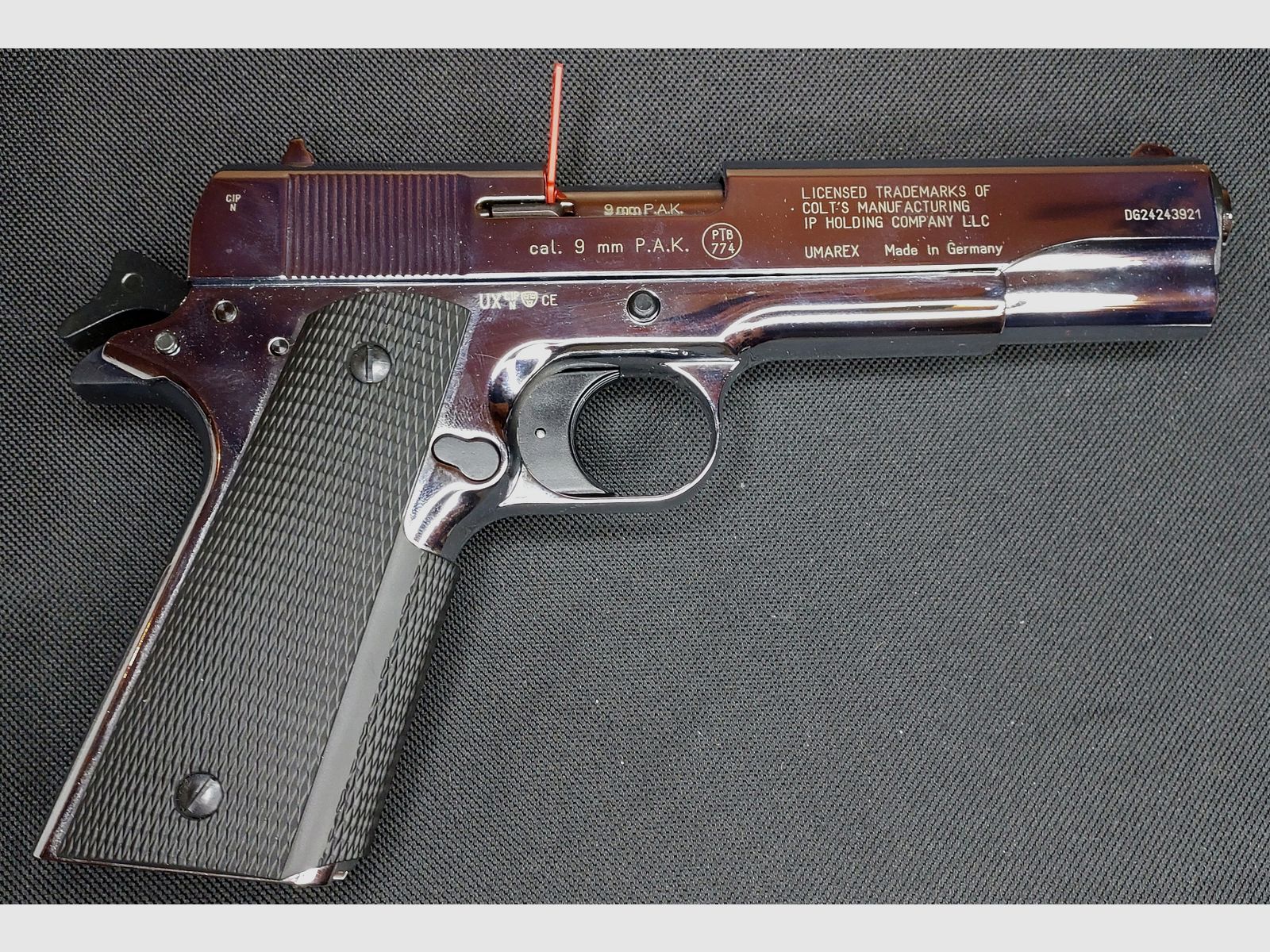 Colt Government 1911 A1 Schreckschuss Pistole 9mm P.A.K. poliertes Chrom (PTB 774)