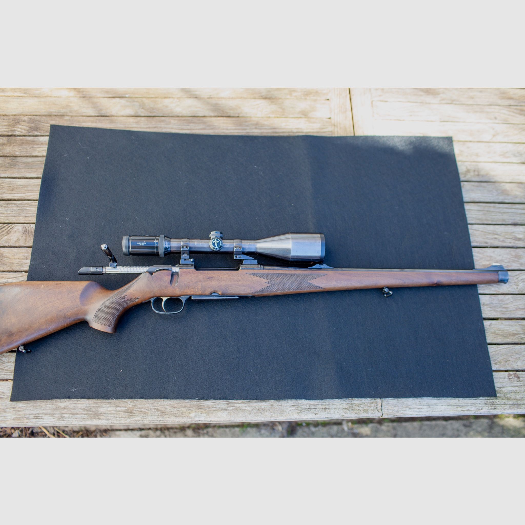 Carabine répétée Krico Mod. 700 Luxe Stutzen .30-06 Swarovski Habicht 3-12x56 Nova