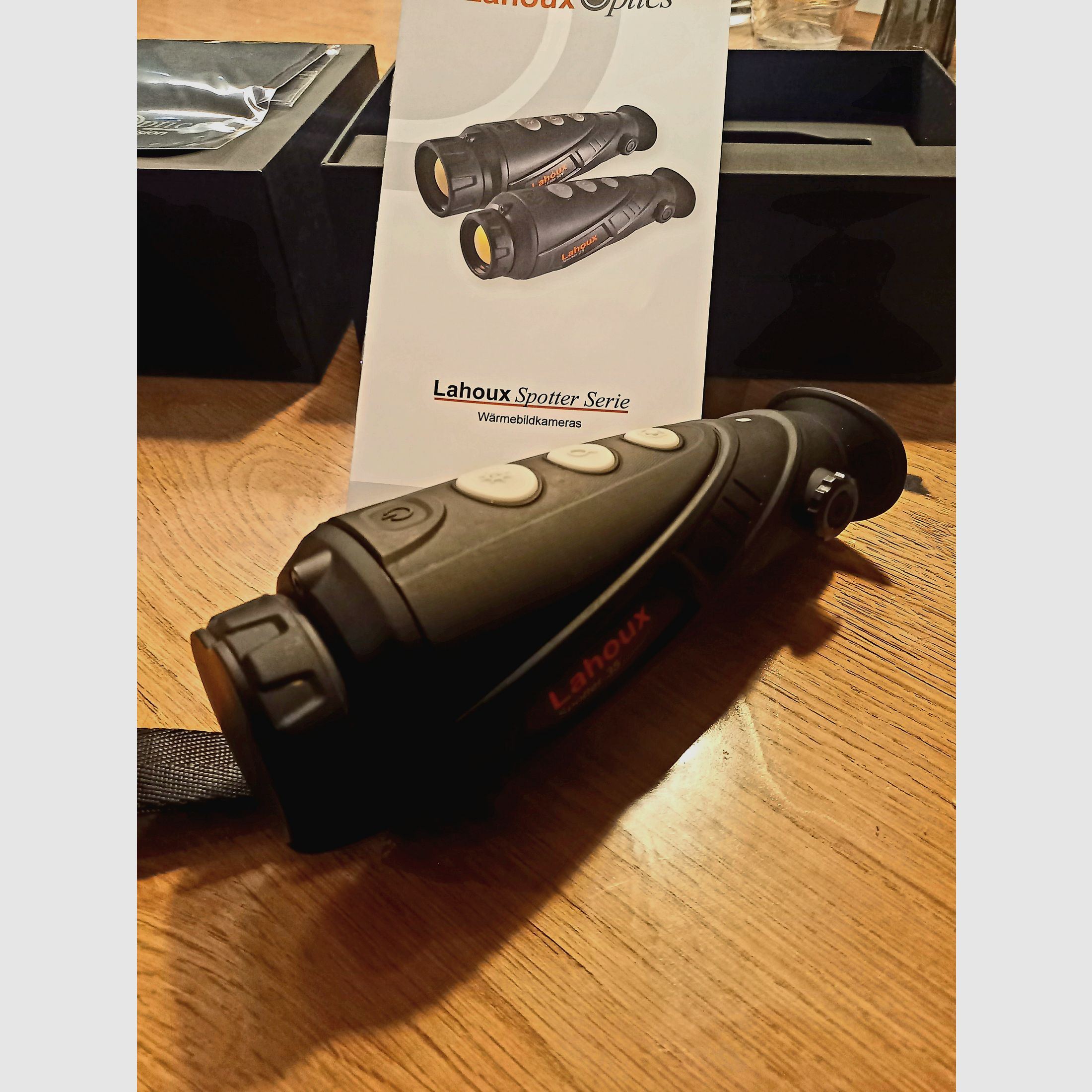 Lahoux Spotter 35 thermal imaging camera