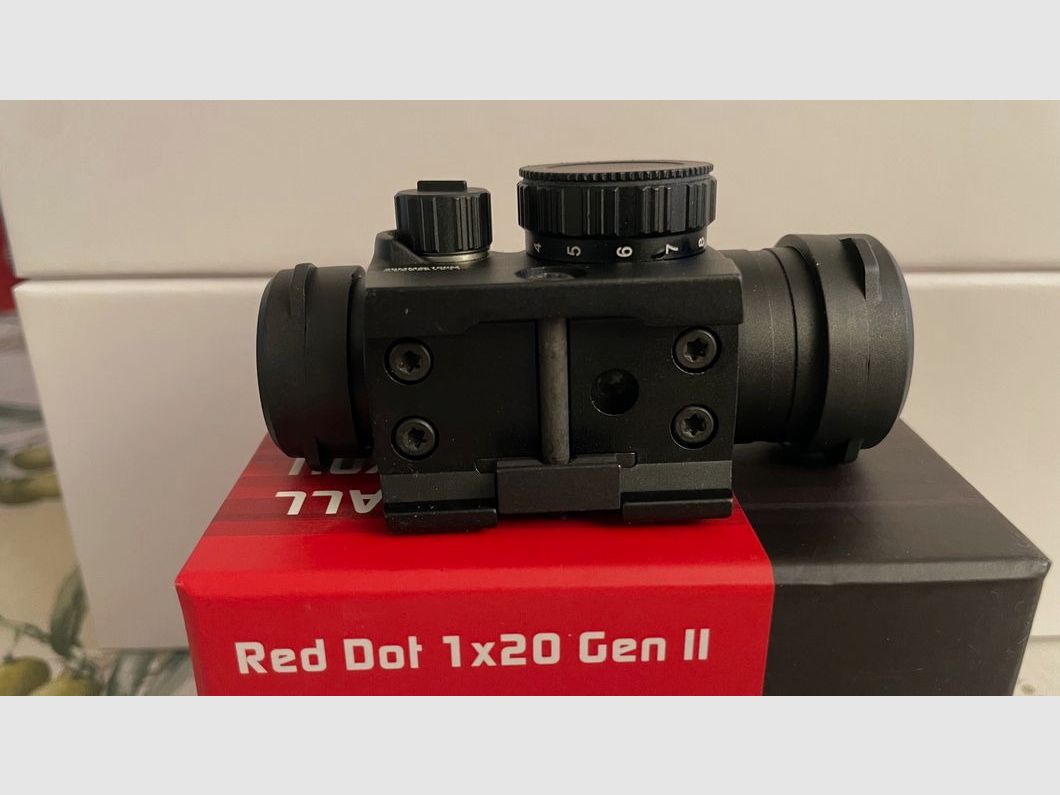 GECO celownik punktowy Red Dot Gen II