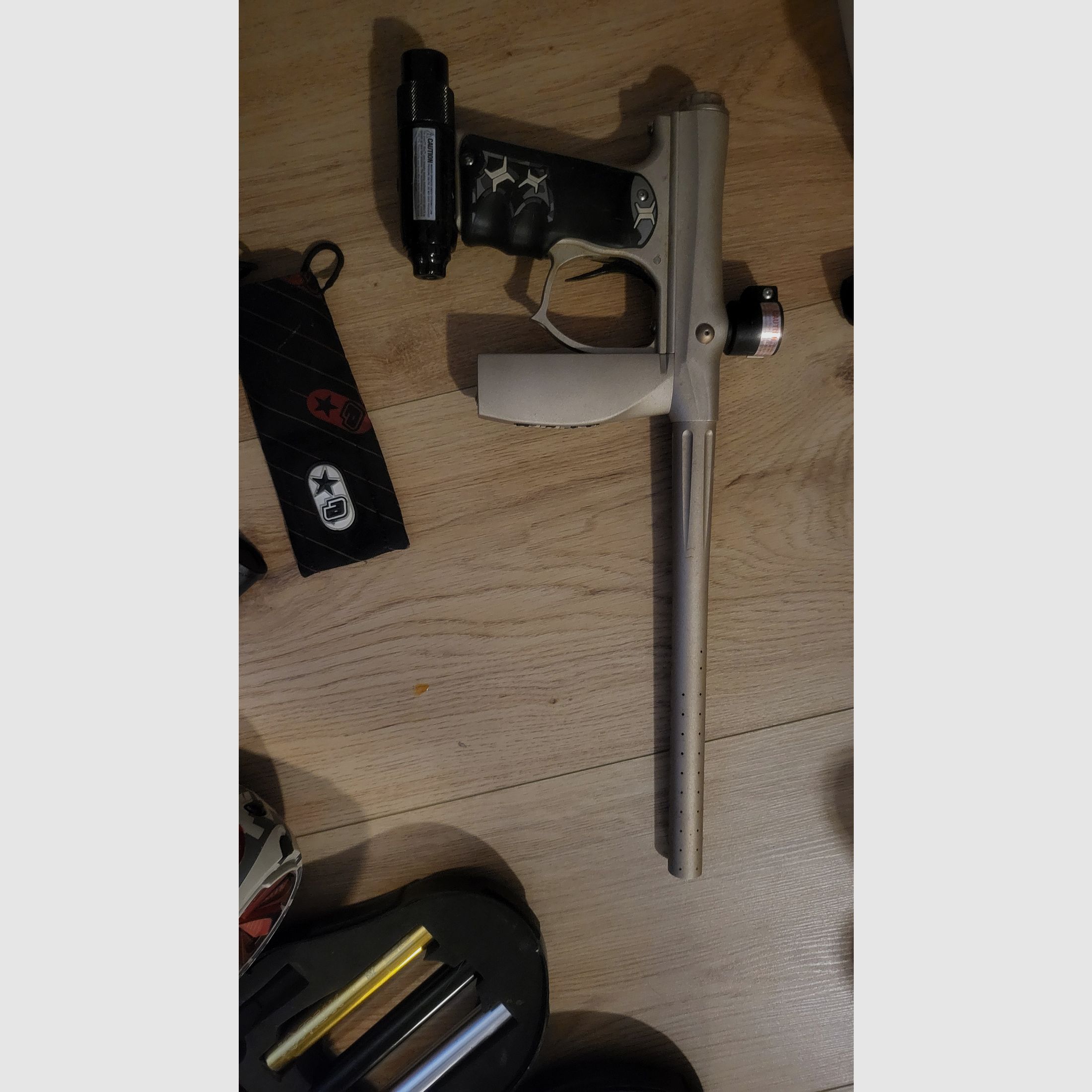 Kompletne wyposażenie do paintballa