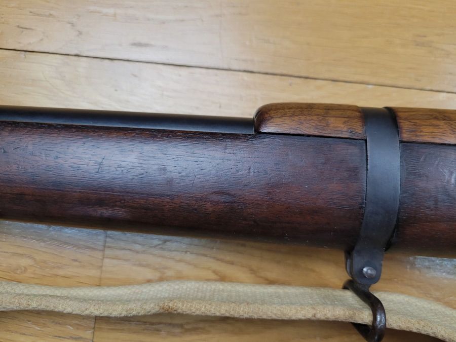 Rare riot-gun Greener – cal. 16/65 PSF – en configuration « militaire » avec tenon de baïonnette – canon miroir 60cm – must have de l’armement britannique – facile utiliser et à faire revivre – TBE, image 21 sur 24
