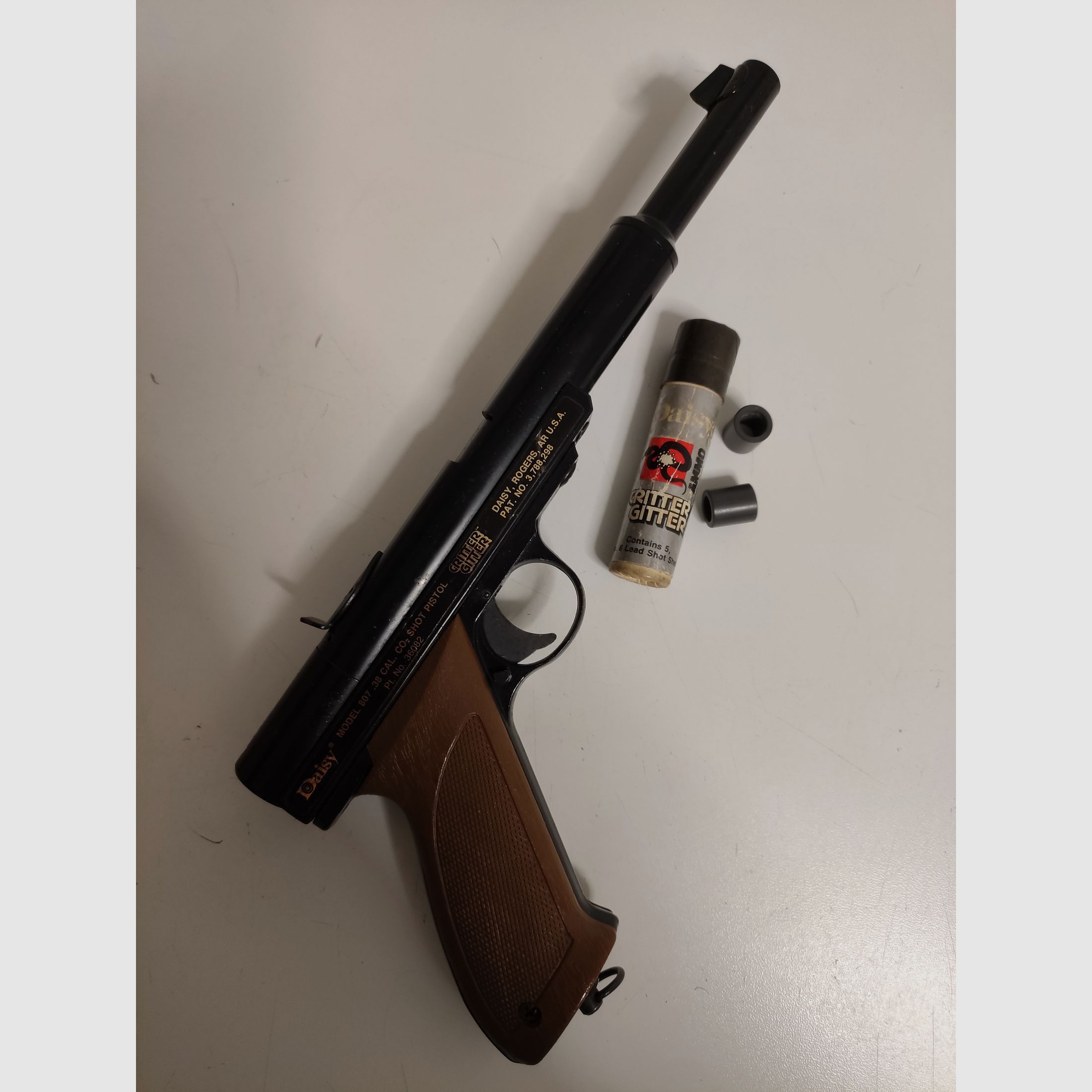 Daisy Model 807 "Critter Gitter