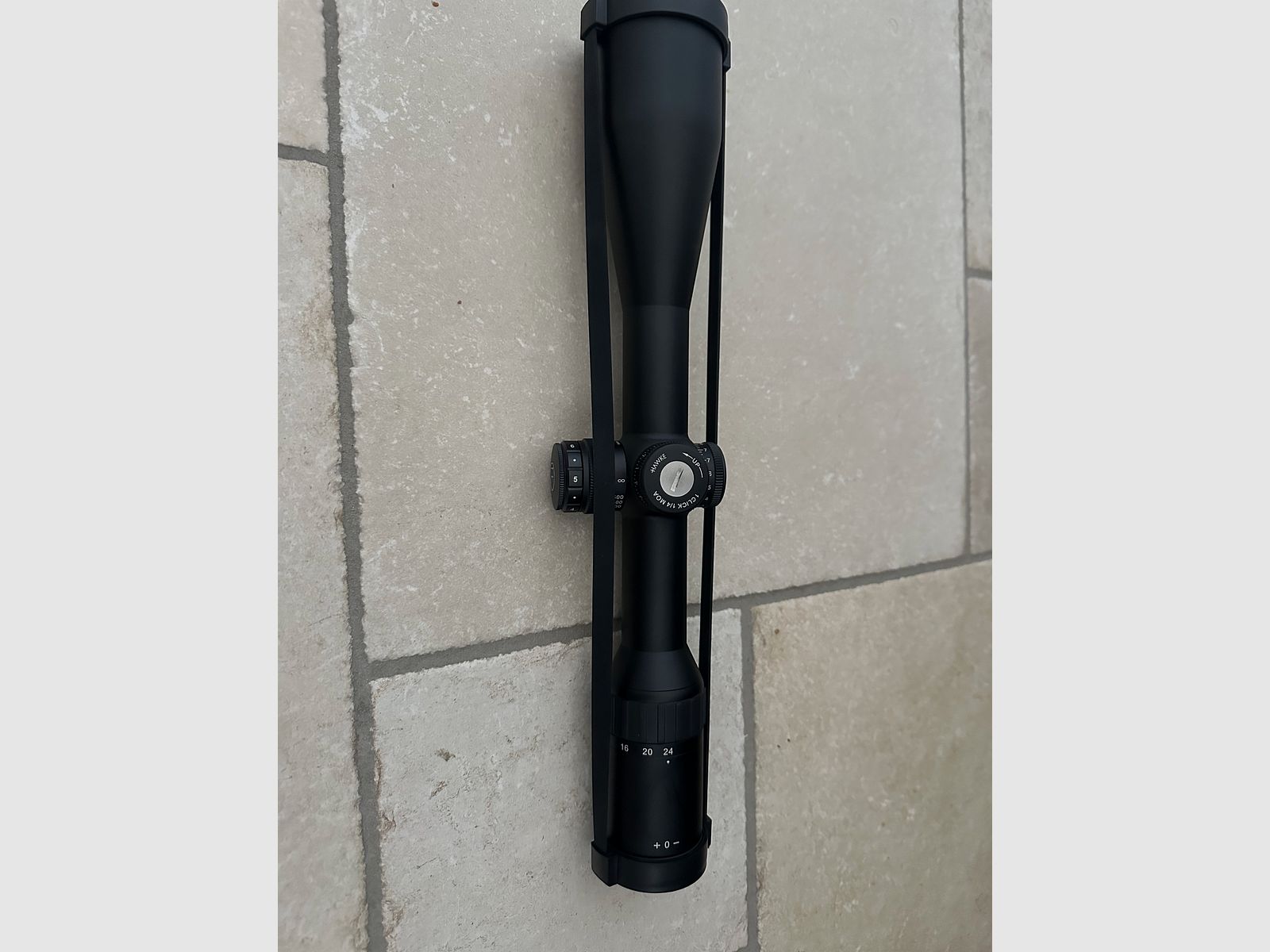 Hawke Endurance 30 WA SF 6-24x50 