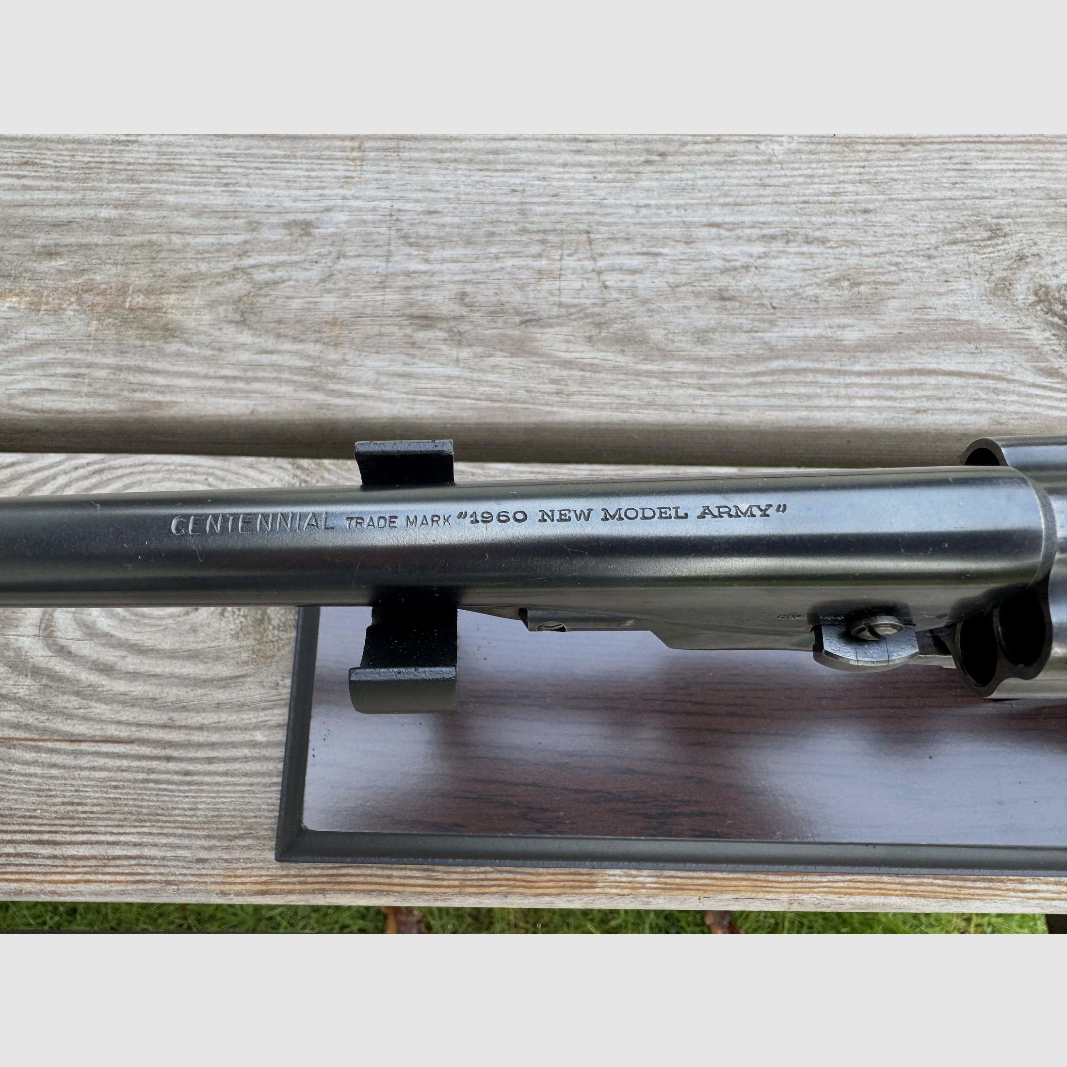 Centaure M1860 percussion revolver in cal. 44