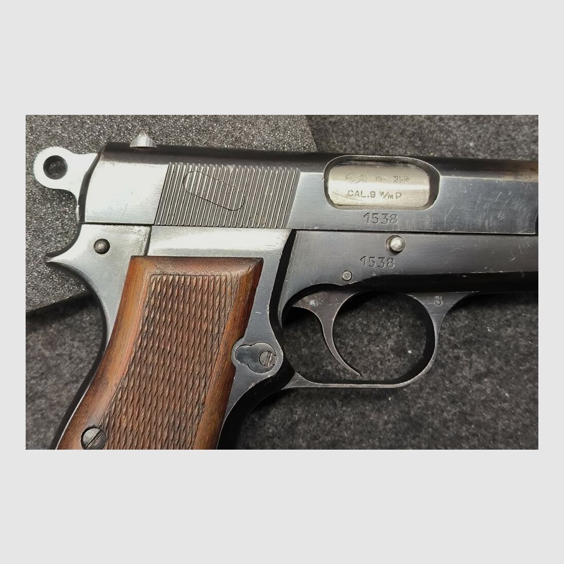 FN - Fabrique Nationale D'Armes de Guerre Herstal HP Mod. 35 - M1946 Dänische Armee
