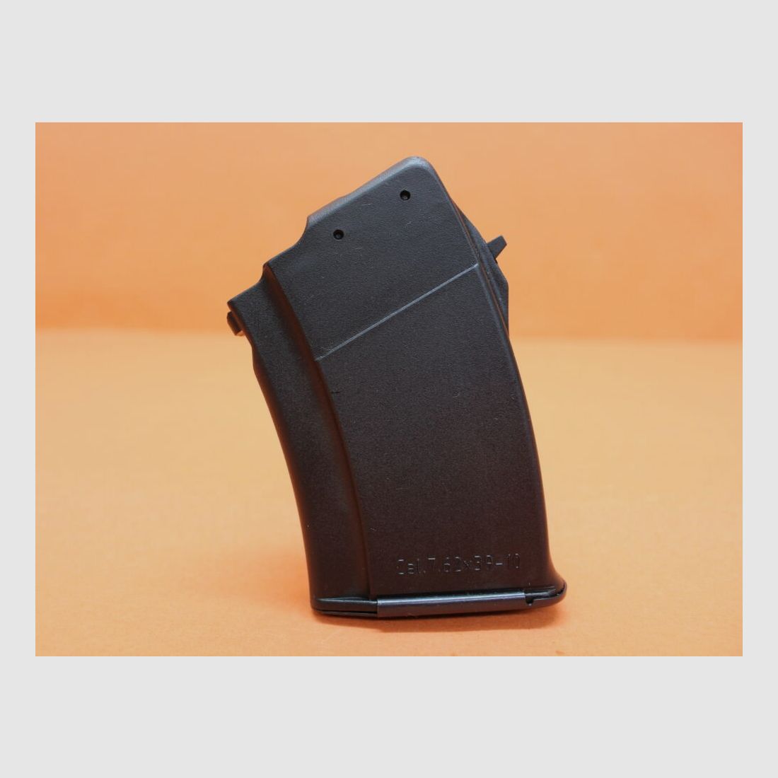 ISD. Karabinek Kalashnikov AKM: Magazynek ISD 10-strzałowy z polimeru czarny 7,62x39