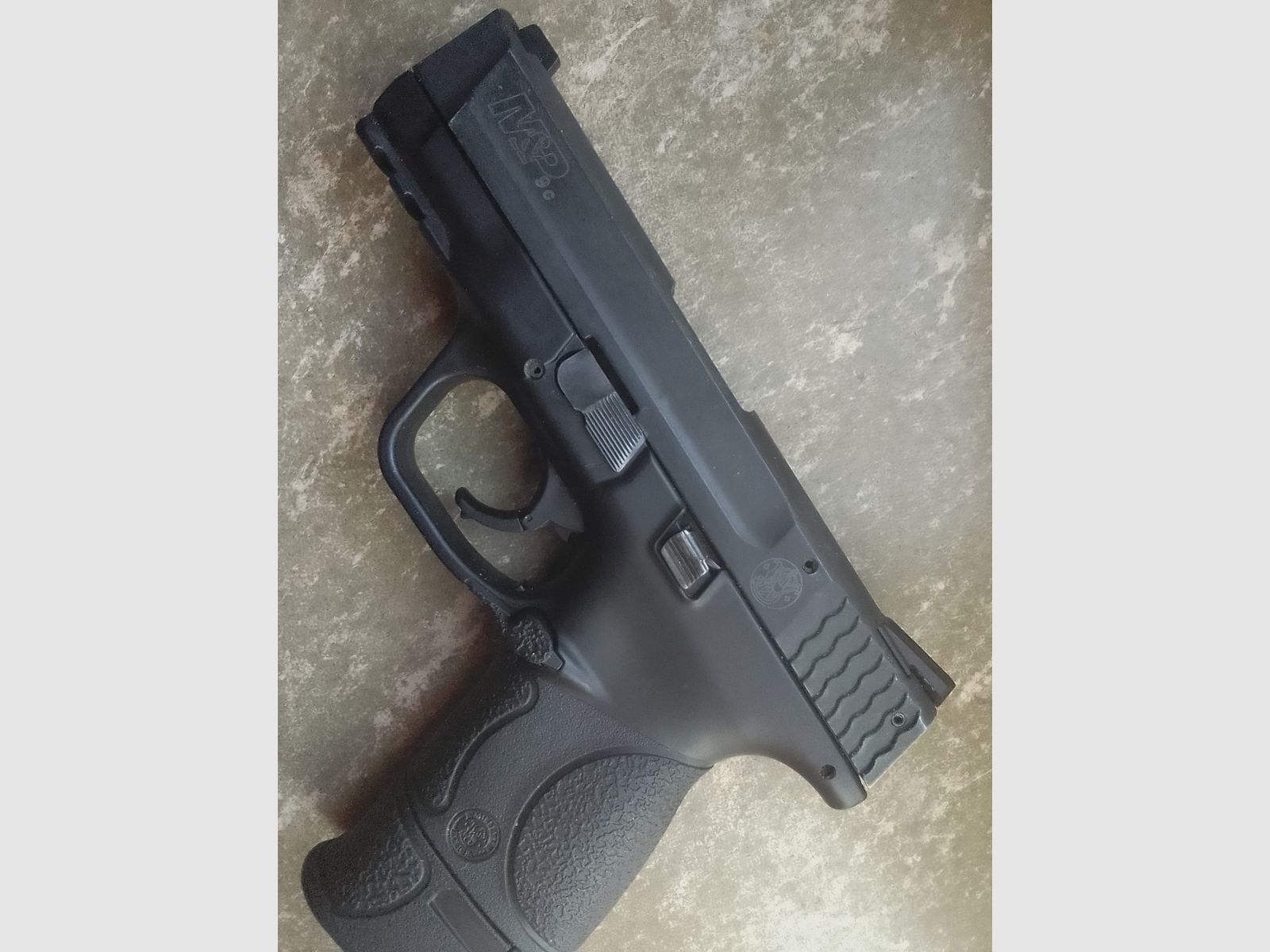 M&P 9C 