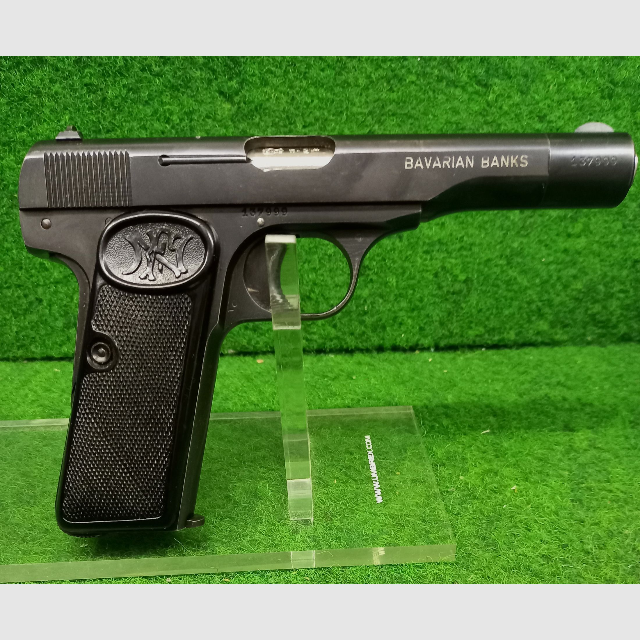 Aus Polizeisammlung, 1910/22 Bavaria Banks im Kaliber 7,65mm Browning.