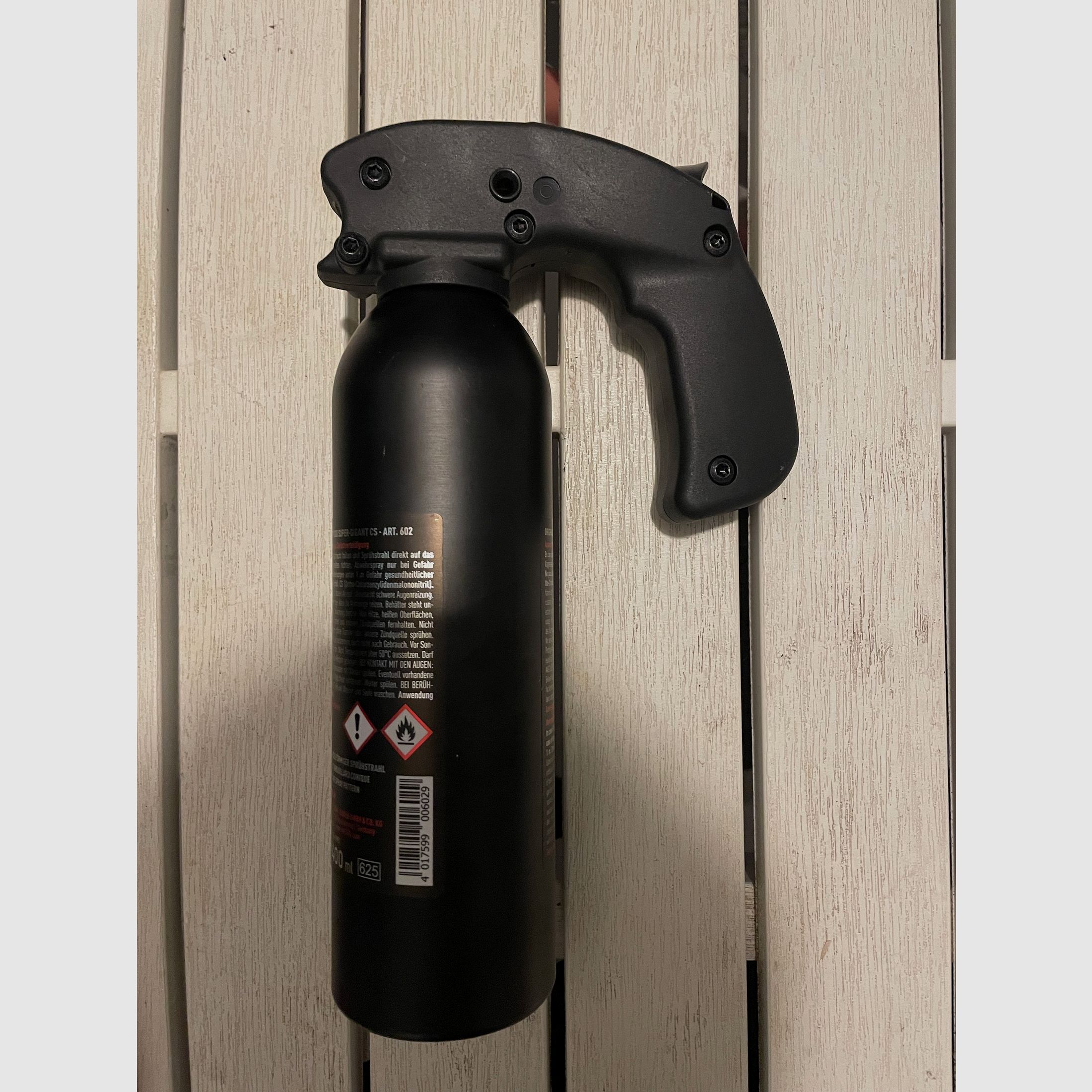 CS Abwehr Gas TW1000 Tierabwehrspray Pfeffer JET  Super-Gigant 400ml MHD 06/28