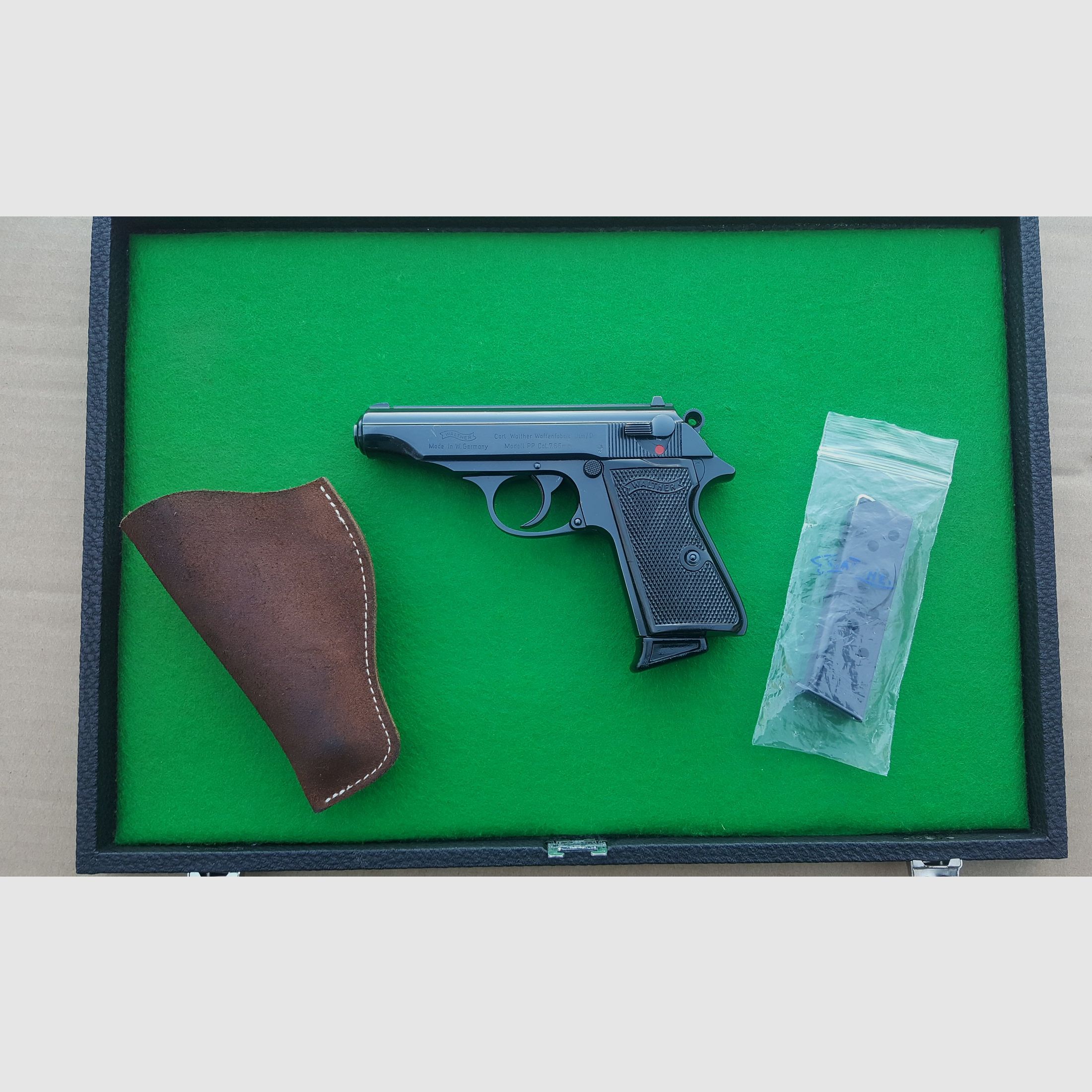 Walther PP Cal. 7,65 mm .32Auto Pistol 