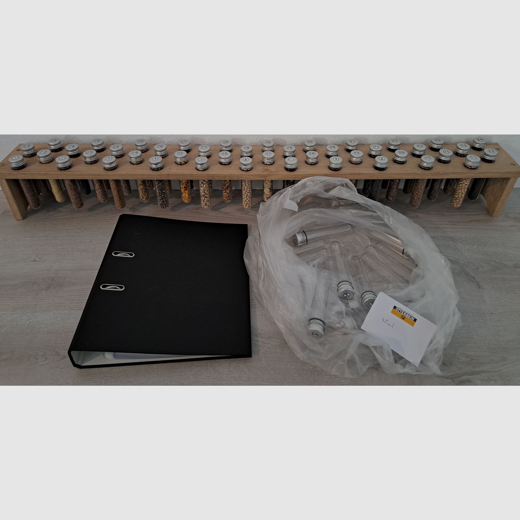 Saatgut Sammlung + Beschreibungsordner + Word-Datei + Eichen Regal  für Lehrzwecke