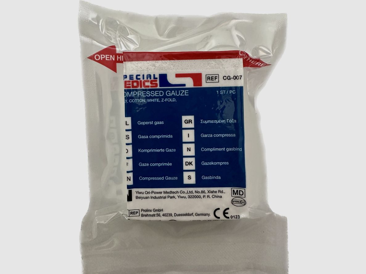 Compressed Z-Fold Gauze, image 1 of 4