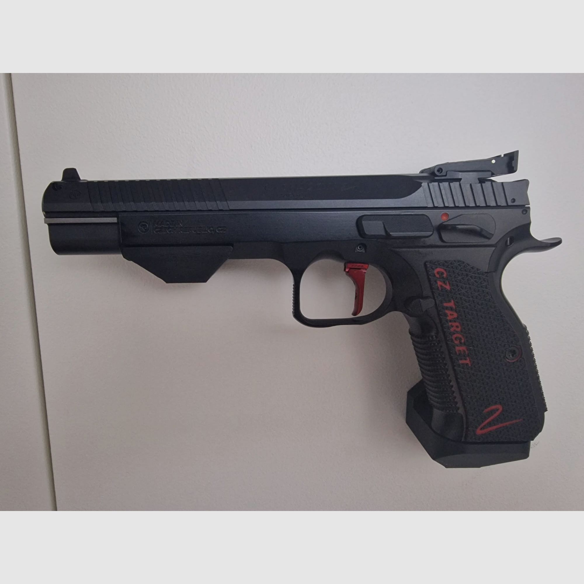 CZ Shadow 2 Doel 6 Inch - Veel Accessoires