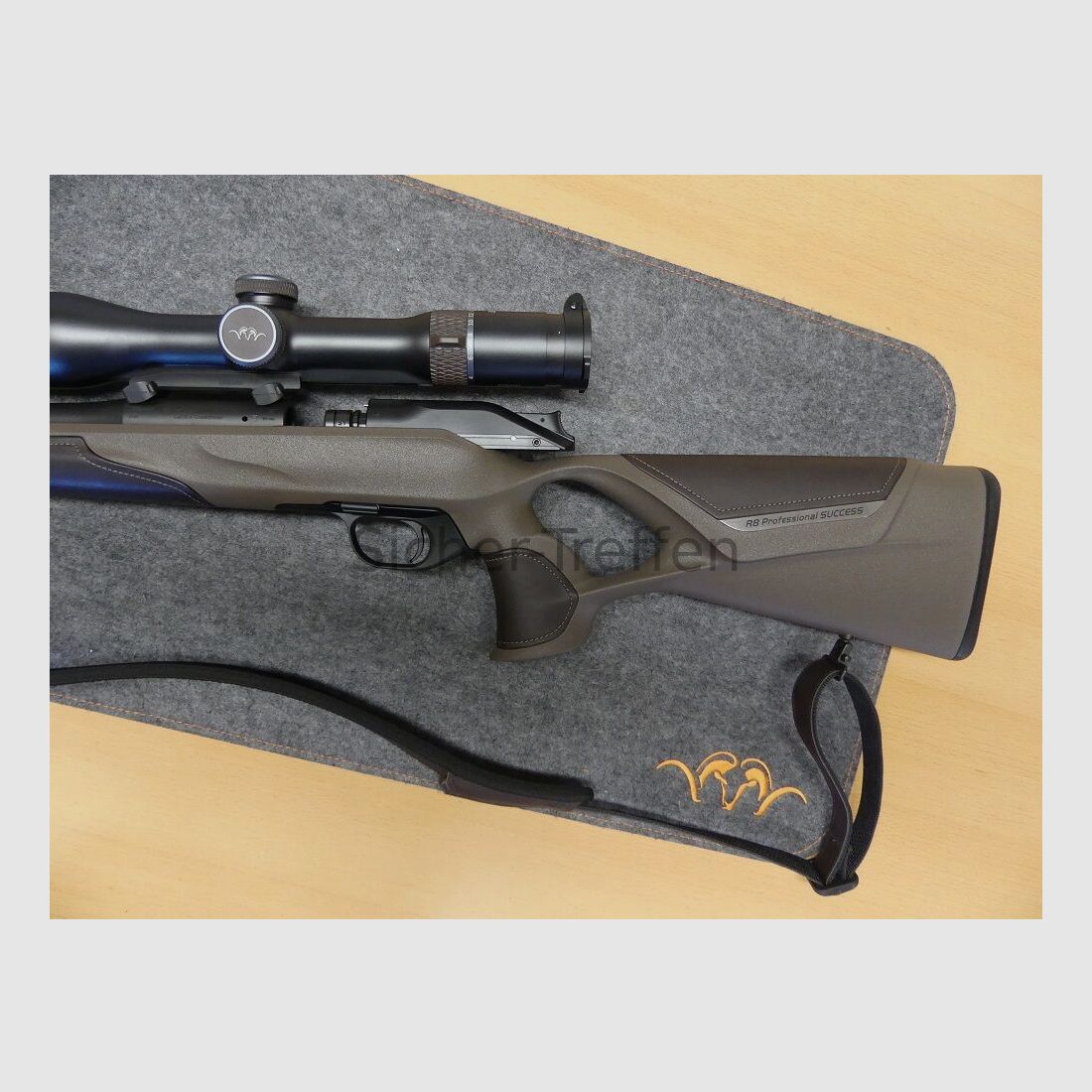 Blaser R8 Success Pelle