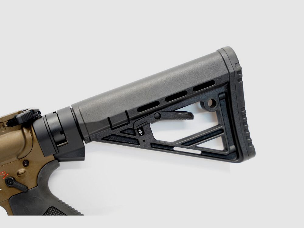 Schmeisser AR15-9 Sport 10,5" Brązowy