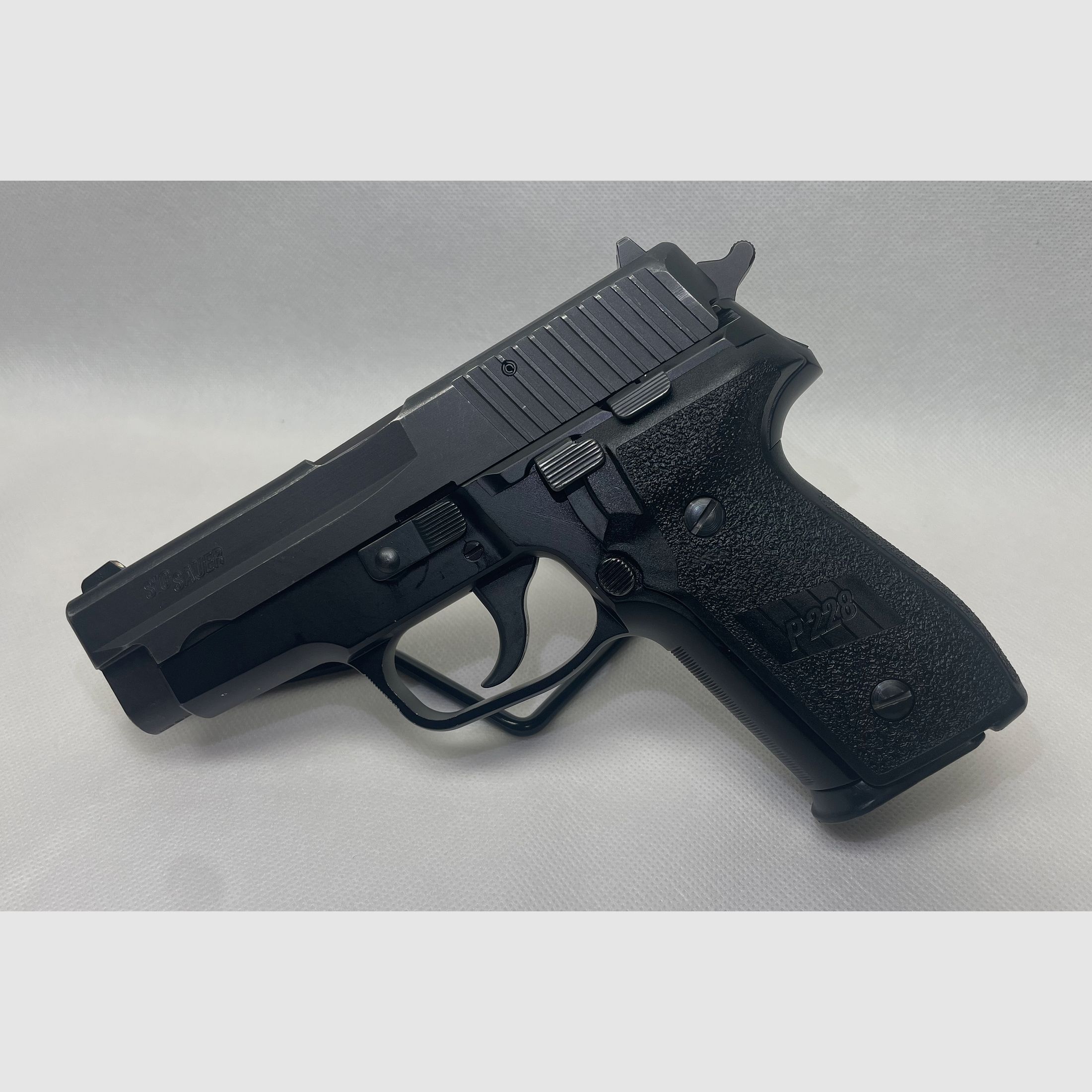 Sig Sauer P228