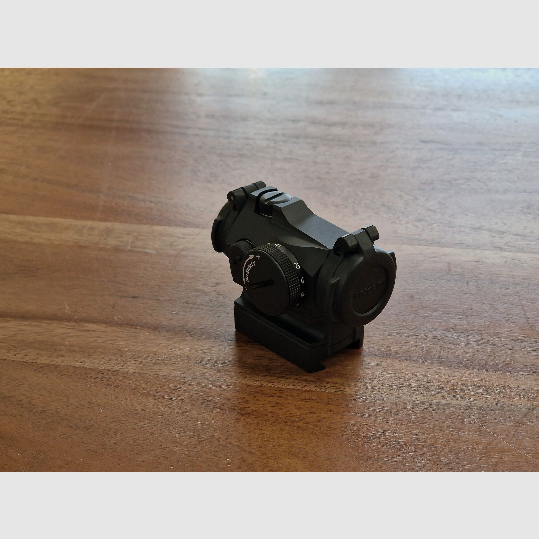 Aimpoint – Zielgerät Micro T-2 / black / mit IR Stufe, 2MOA, ACET Technologie / mit Picantinny Montage, Bild 2 von 3
