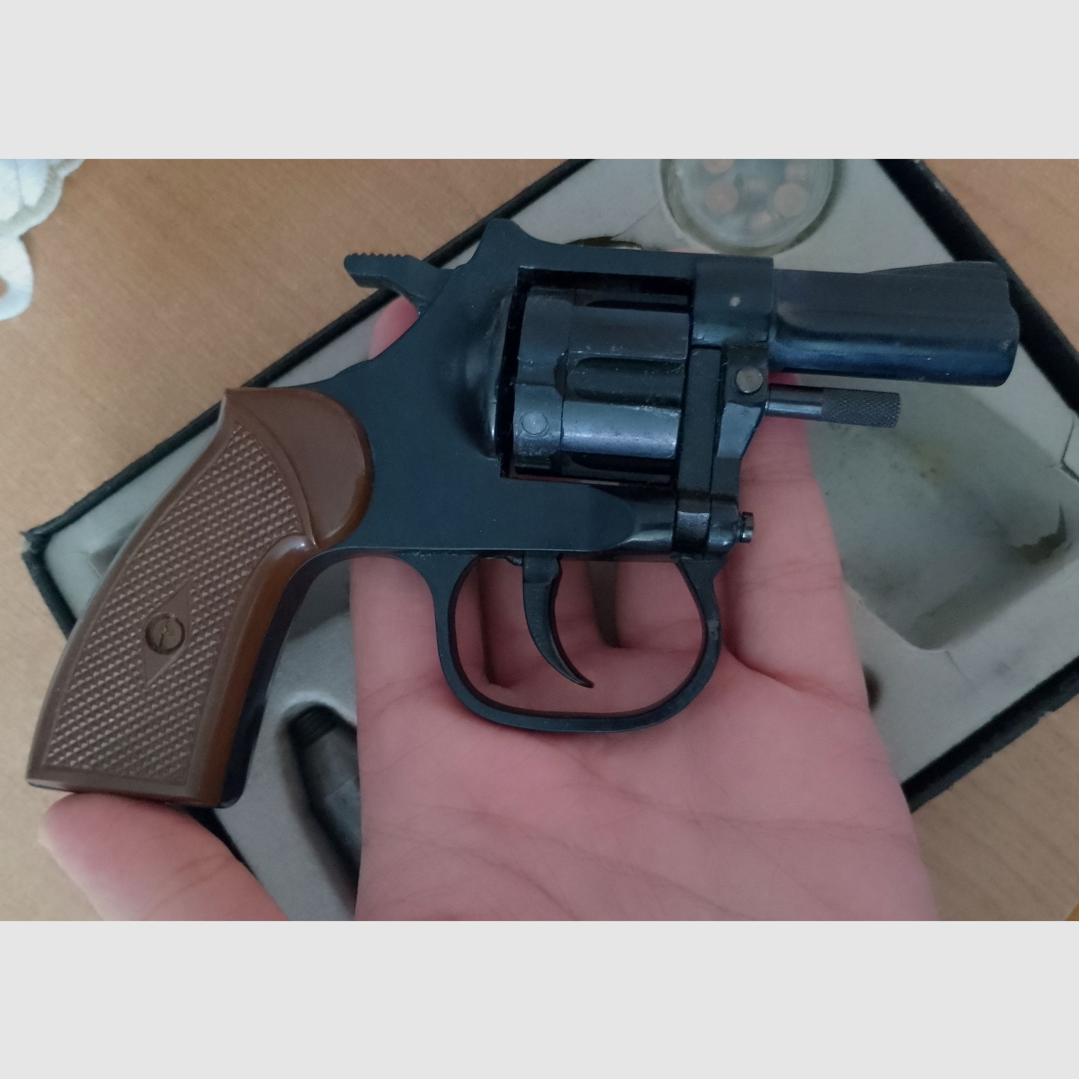 Cuno Melcher ME 86 w kal. 6 mm Knall z kielichem wystrzałowym!