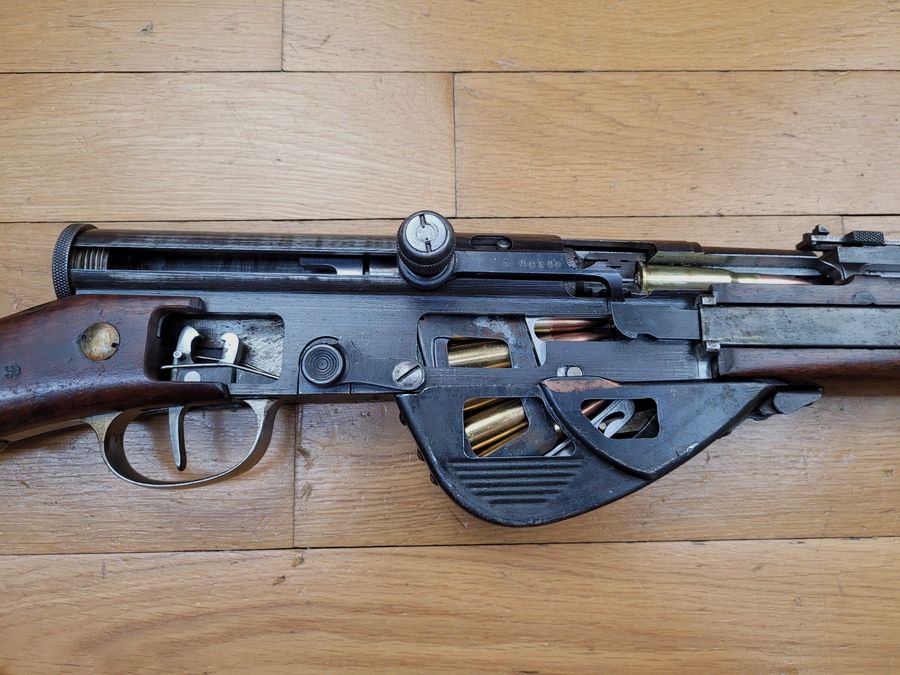Excepcional Escopeta Semiautomática FSA 17 DIDÁCTICA – Arma de agosto de 1917 – Arma de segundo tipo – Calibre original 8×51 – número de serie único – didactización rarísima – ¡Pieza de museo! – TBE ++, imagen 5 de 45