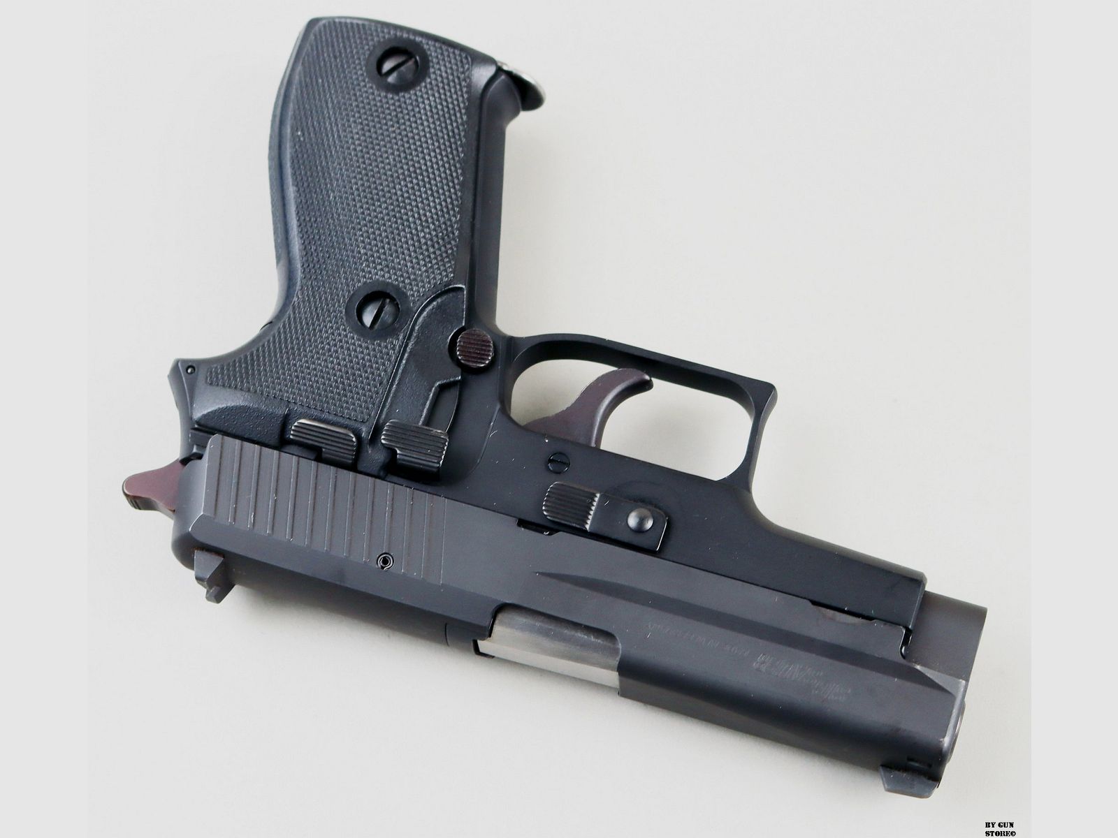 Pistole Sig Sauer mod. P6 Polizei Westdeutschland cal. 9×19 matr. M524631A2, Bild 5 von 11