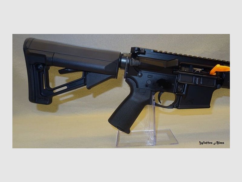 Aero Precision AR-15 M4E1