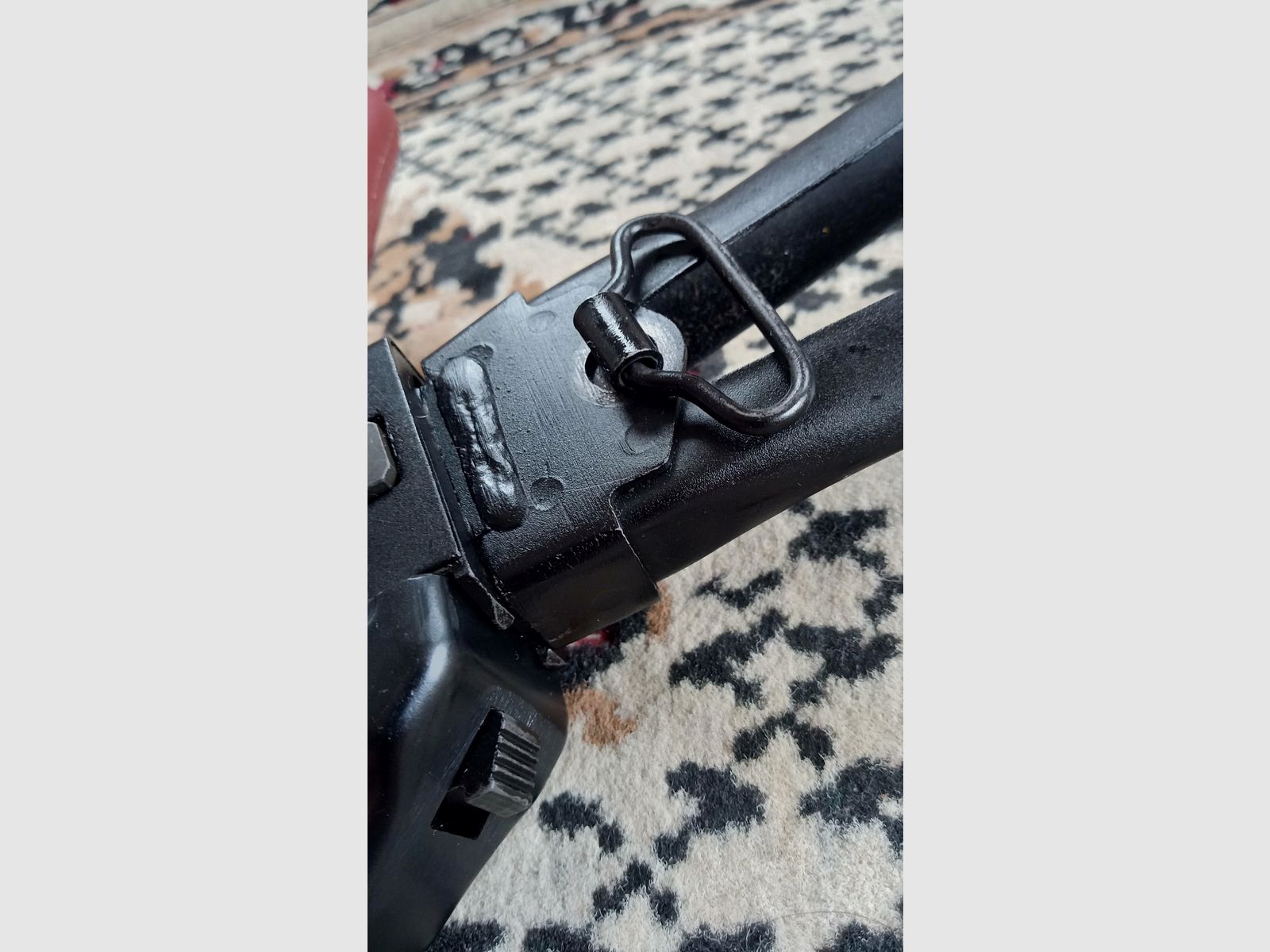 Absolument de haute qualité et proprement fabriqué russe 5,5 mm Saiga / Izhmash Squelette Crosse pliante pour AKS-74 / AK Crosse pliante 5.5 Triangle Side Folder