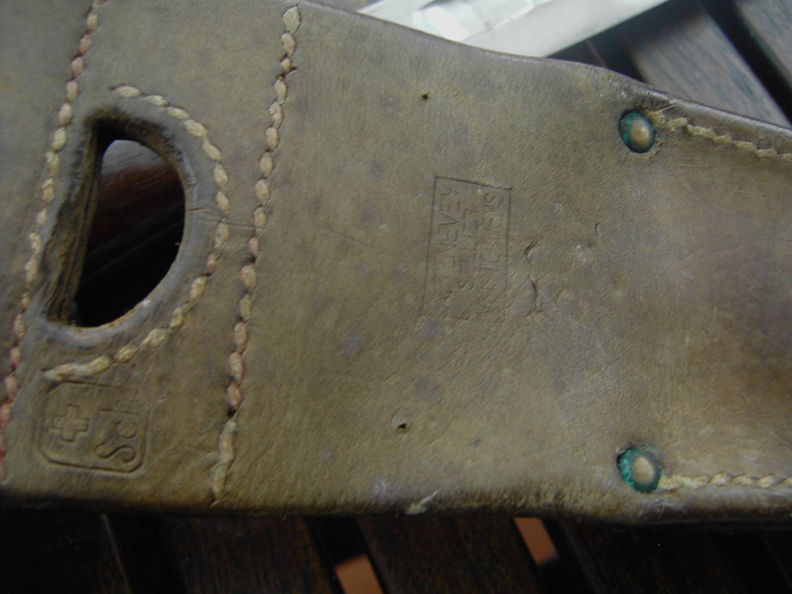 schweizer Bajonettt mit Scheide und Koppelschuh, Waffenfabrik Neuhausen