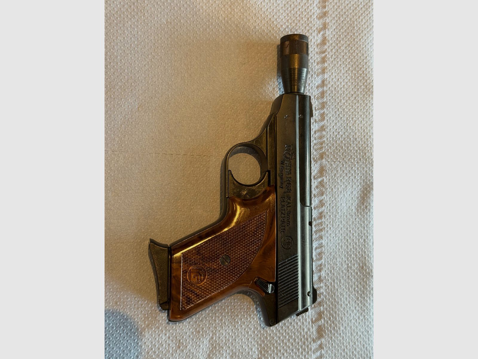 Röhm RG 8 – Schreckschusspistole im Kaliber 8mm (PTB 412)