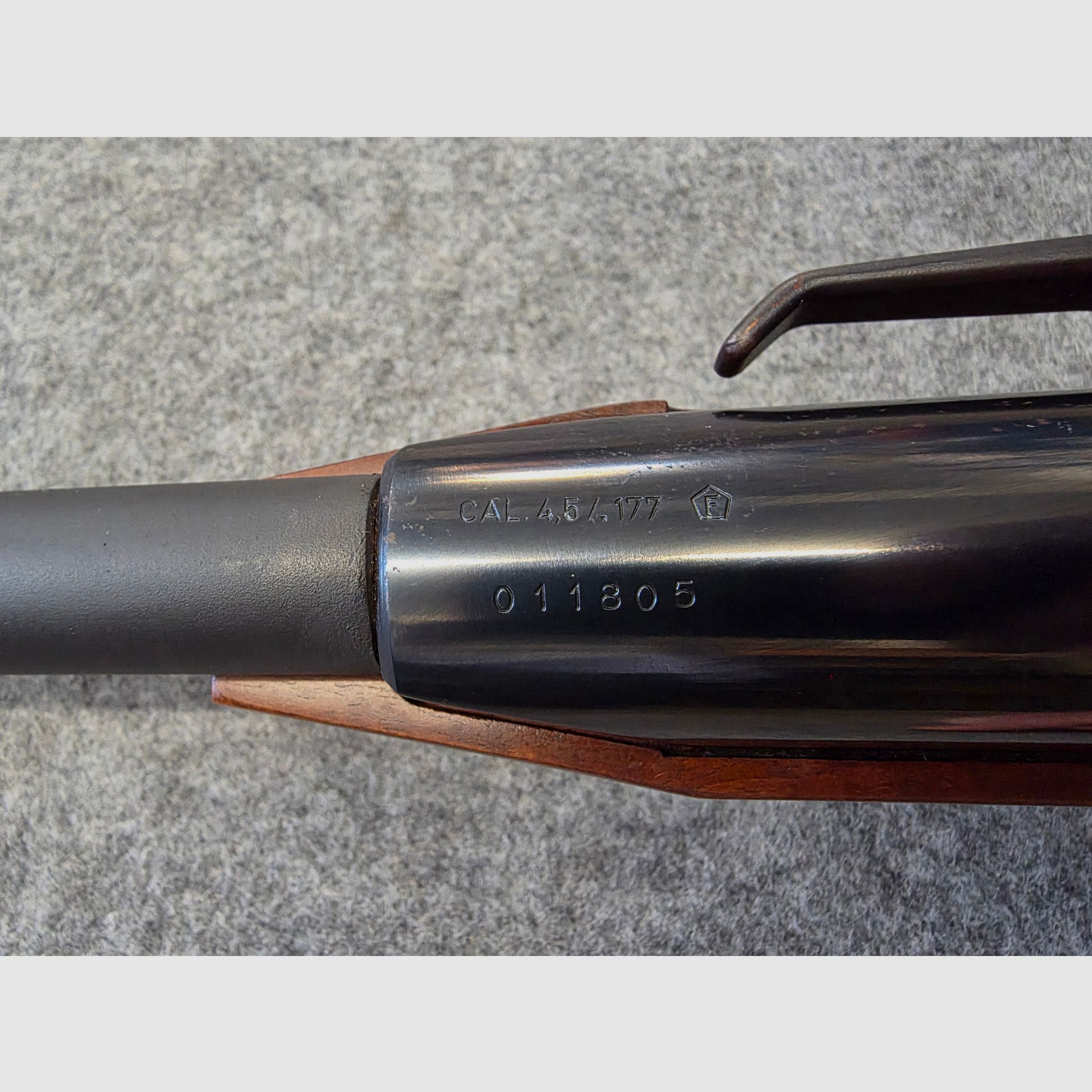 Match Luftgewehr Seitenspanner Diana Mod. 75  sehr selten im neuwertigen Zustand, kaum benutzt.