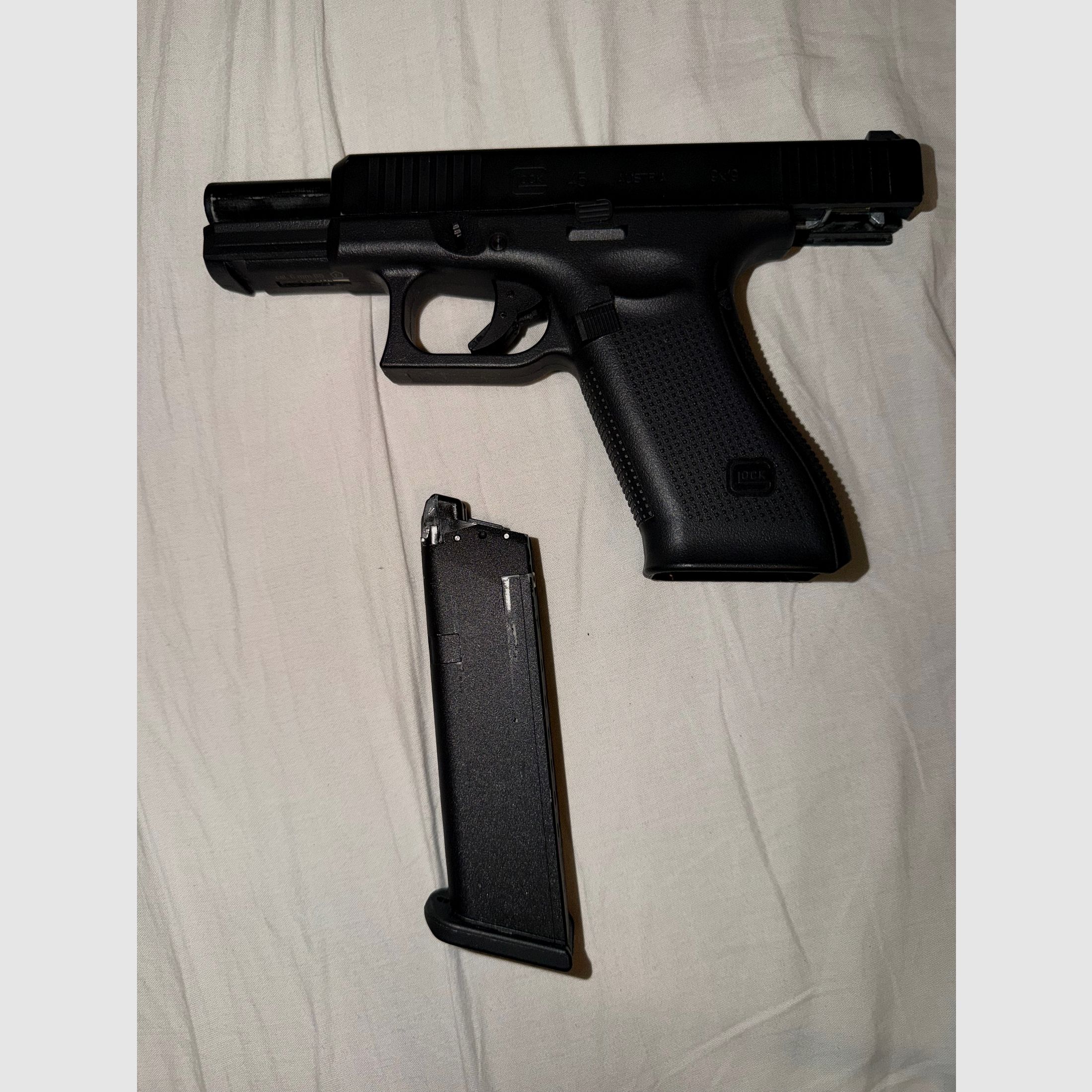 GLOCK 45 Gen 5, Airsoft-Waffe, offiziell lizenziertes Produkt von Glock