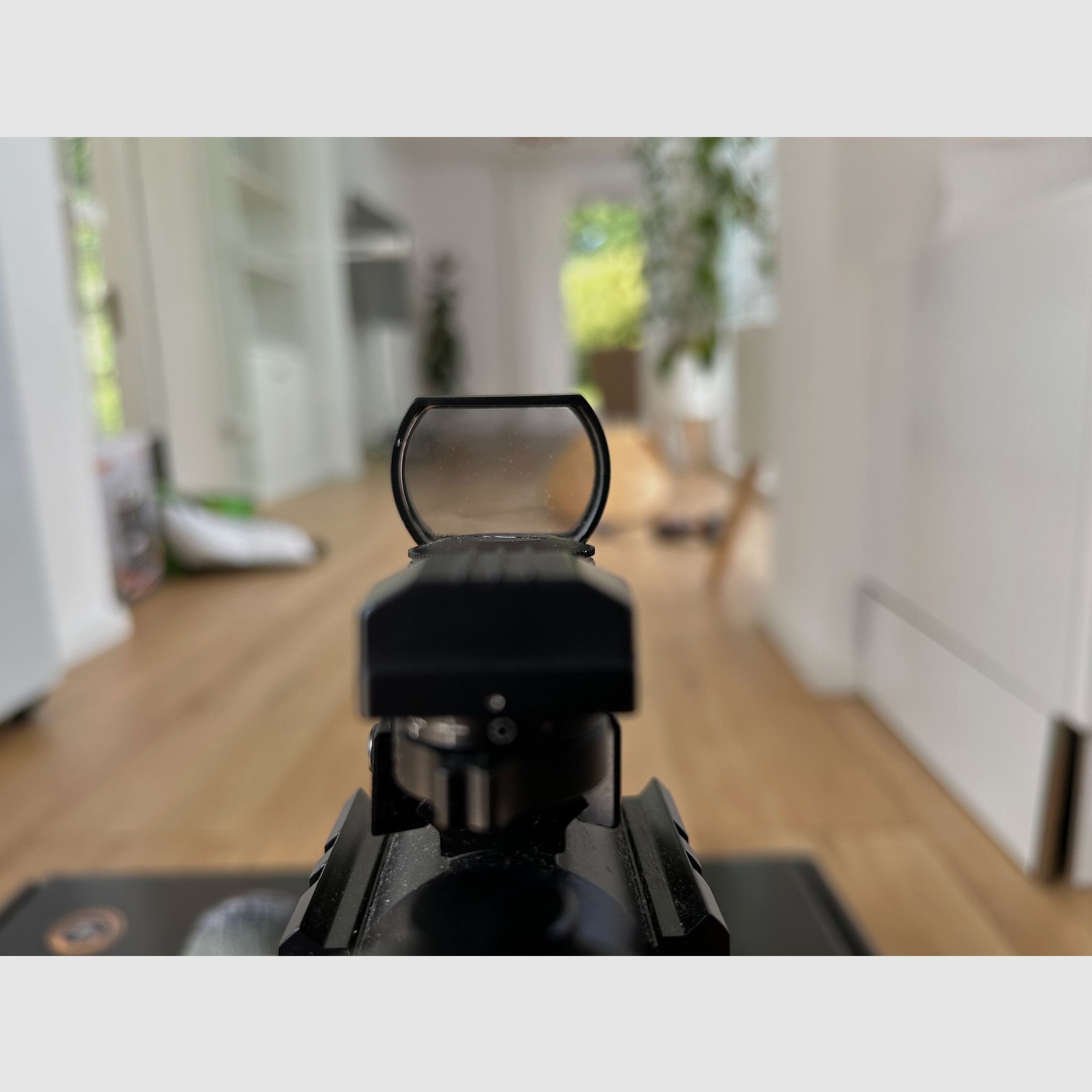 EK Archery Cobra R9 Deluxe 90 lbs + 130 lb ramiona i wiele akcesoriów