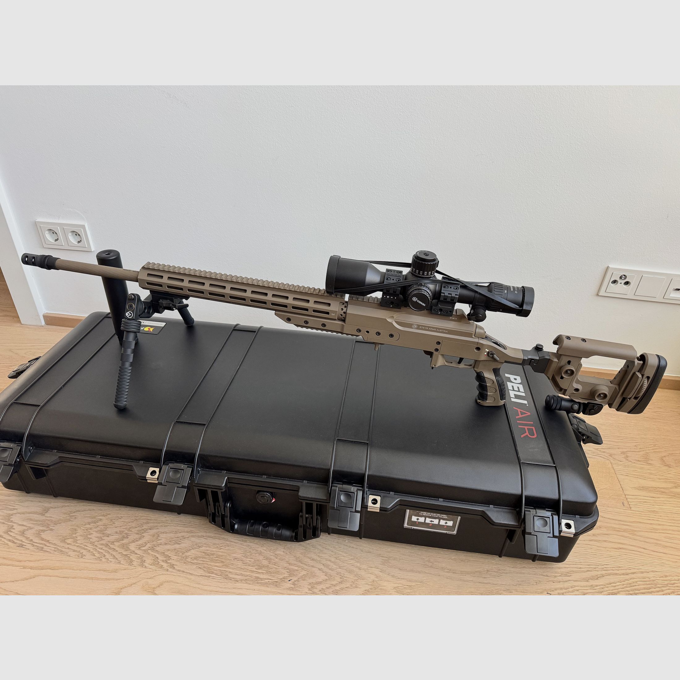 Exklusives Komplett-Setup – Steyr SSG M1 in .338 Lapua Mag. mit Wechsellauf 6.5 Creedmoor & Premium-Zubehör