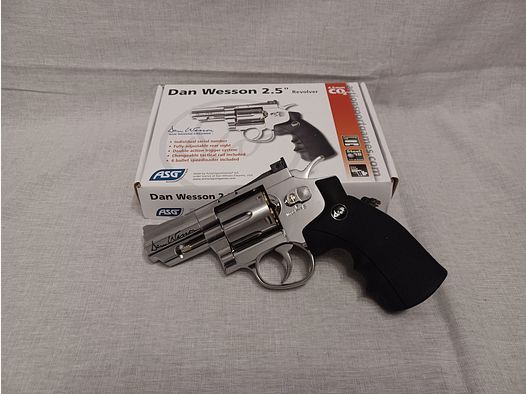 Dan Wesson 2,5" chrom / 4,5 mm BB / CO2 / Revolver / OVP (112)