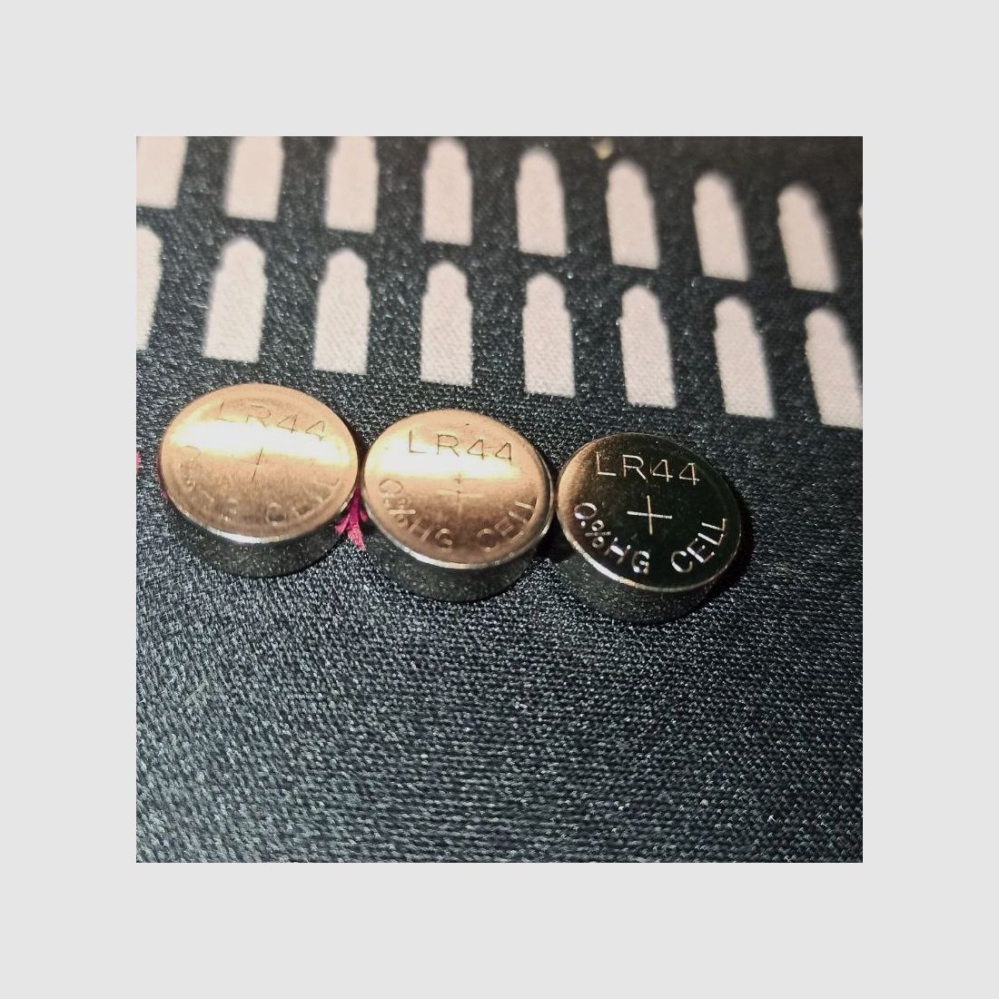 Ensemble de 3 piles bouton LR44