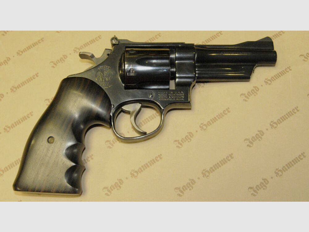 Smith & Wesson 27