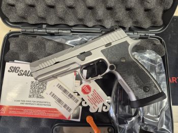 SIG SAUER P320 X-FIVE SXG 9mm Luger