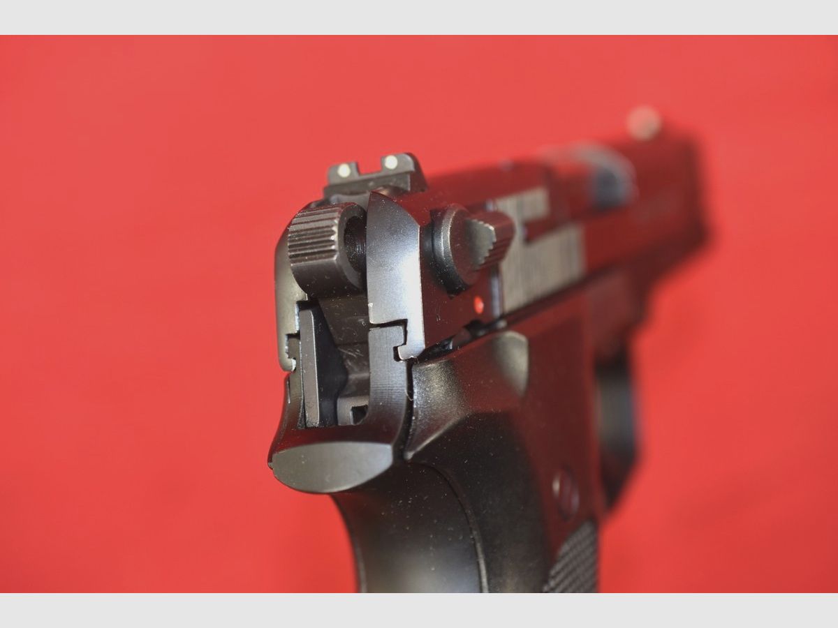 #8144 PISTOLET WALTHER P88 COMPACT, ROK 1995, kal. 9x19, zdjęcie 10 z 17