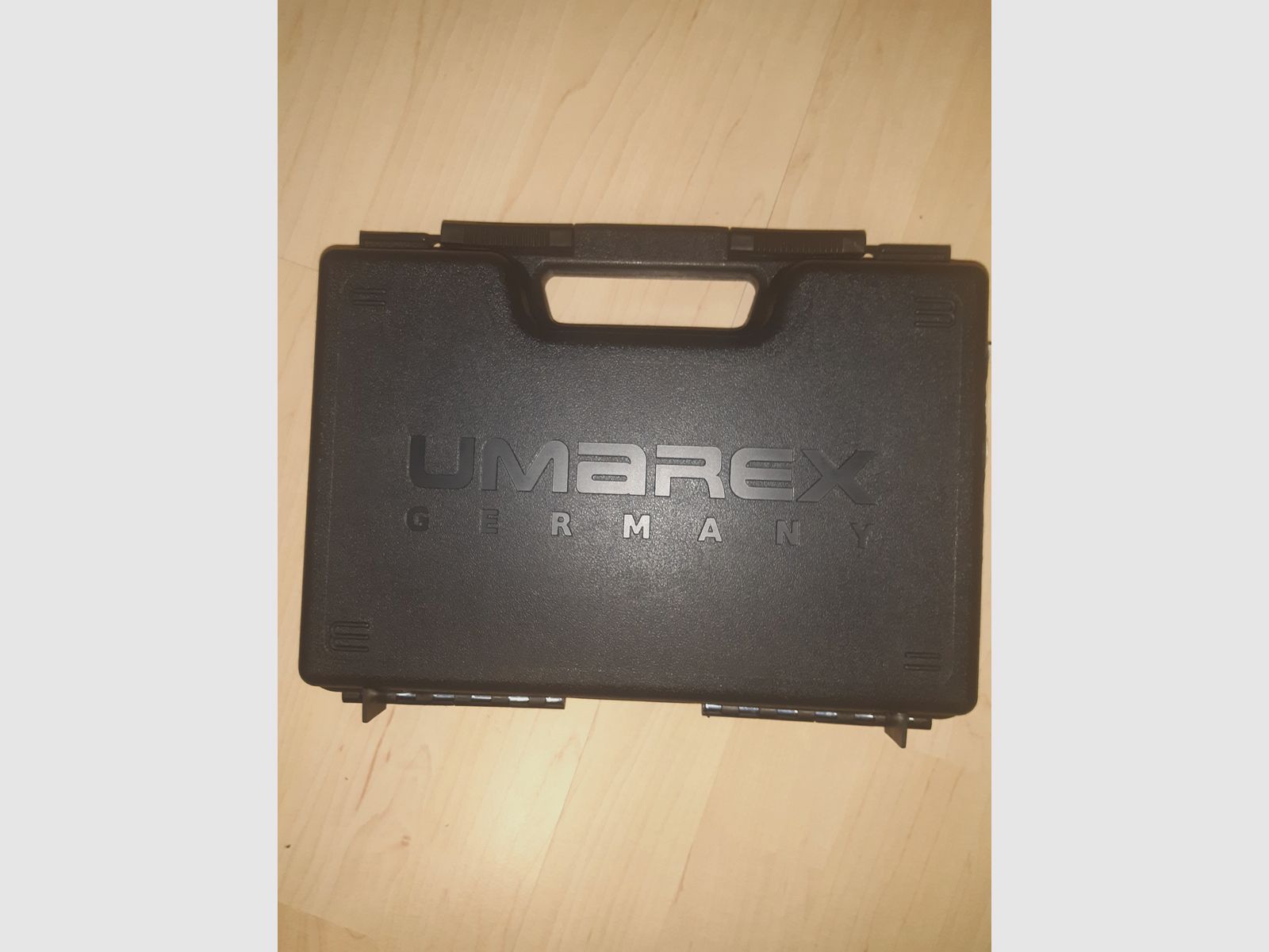 Walther P99 blank gun with holster like new*