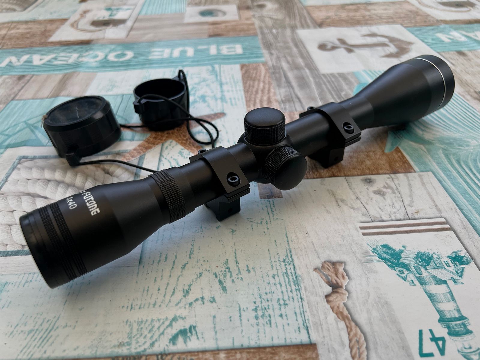 Zieloptik Futang 4 x 40 mit Mantage für 11 mm Prismenschine