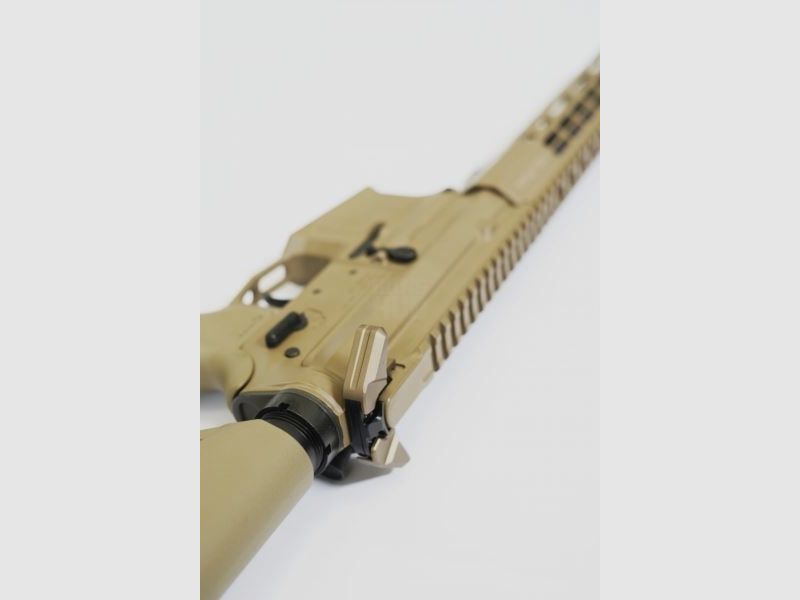 Karabiner Aero Precision M4E1 PRO 14.5" FDE, Bild 3 von 4