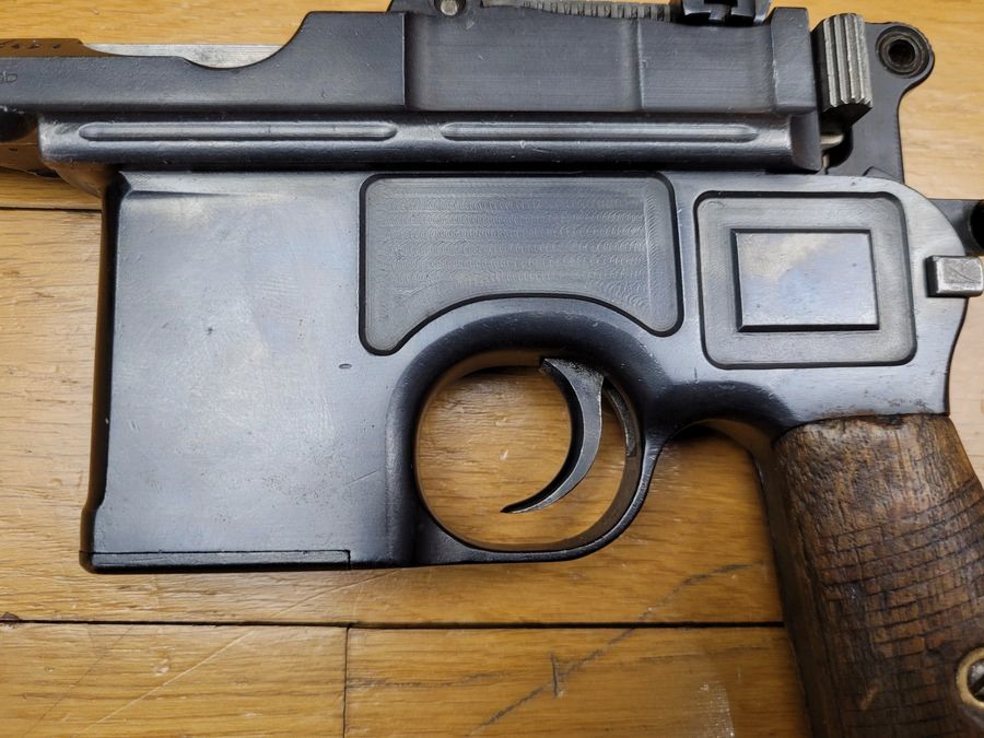 Sehr schöner C96 Mauser Pistol – legendäre Waffe – Herstellung Mauser Oberndorf A/M ca. 1913 – 7,63 Mauser – Schaft-Holster für den Schuss und den Transport – TBE +, Bild 9 von 24