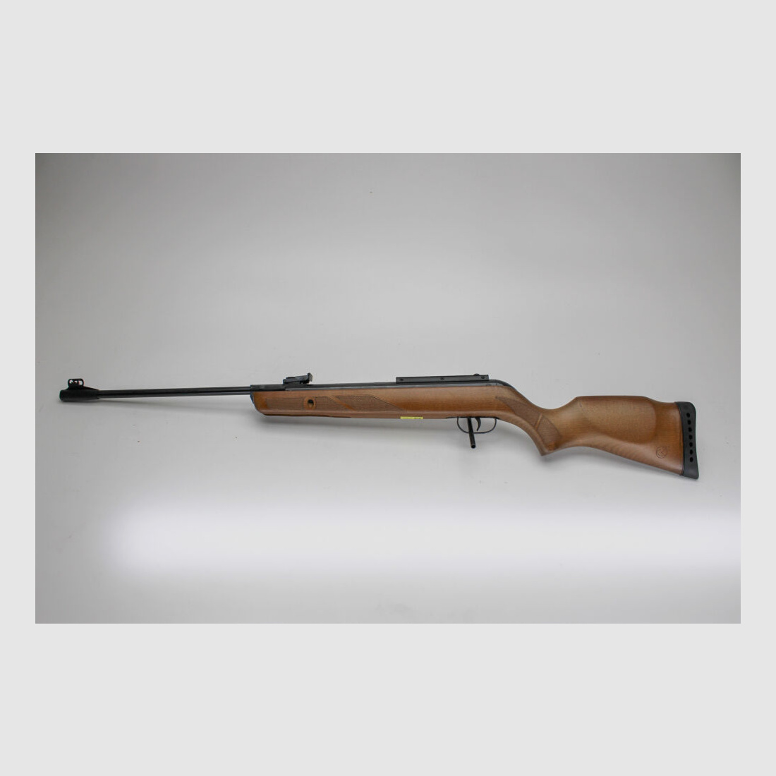 Fucile ad aria compressa LG Gamo Hunter 440 calibro 4,5mm calcio F-segno