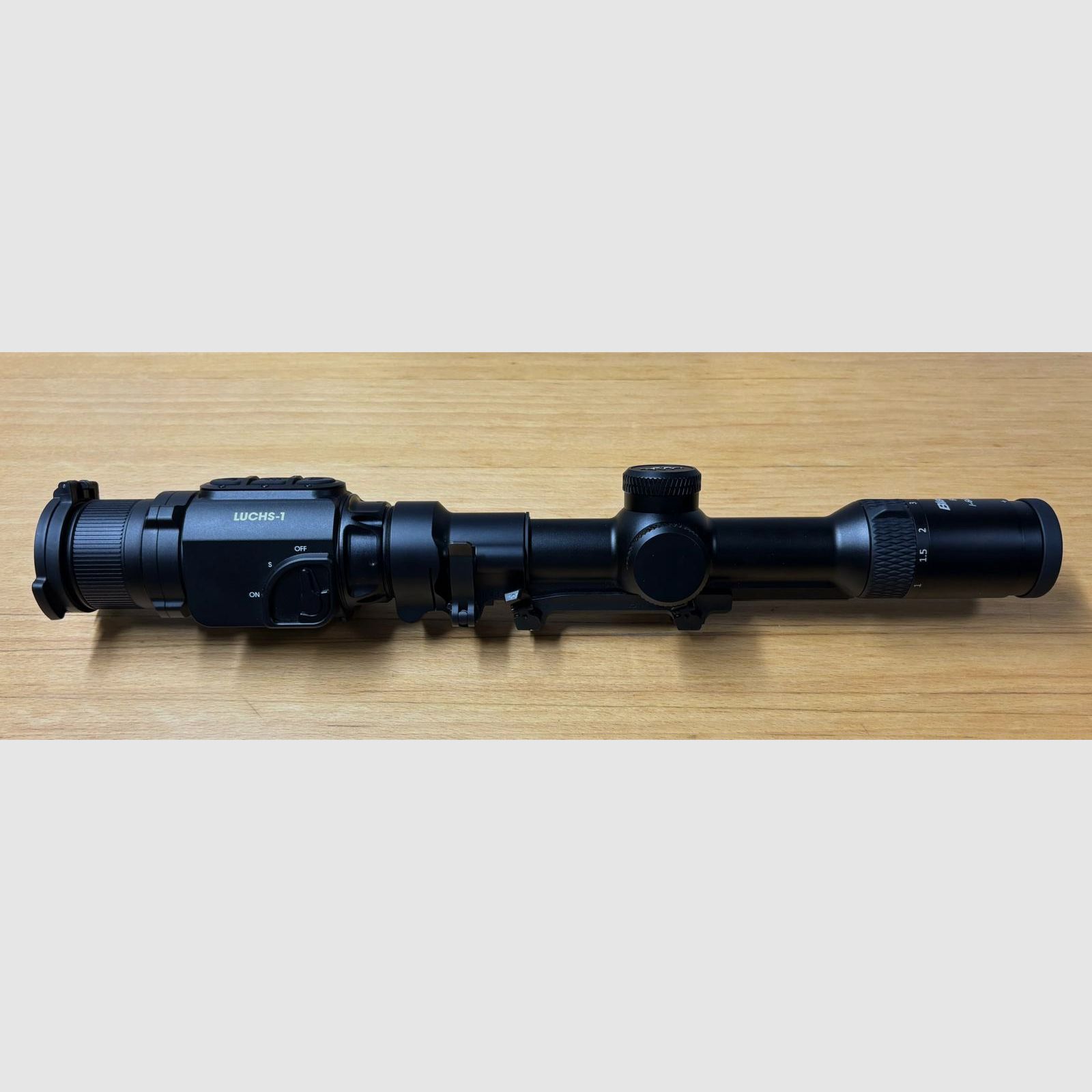 <Liemke Luchs thermal imaging attachment, like new, in excellent condition.