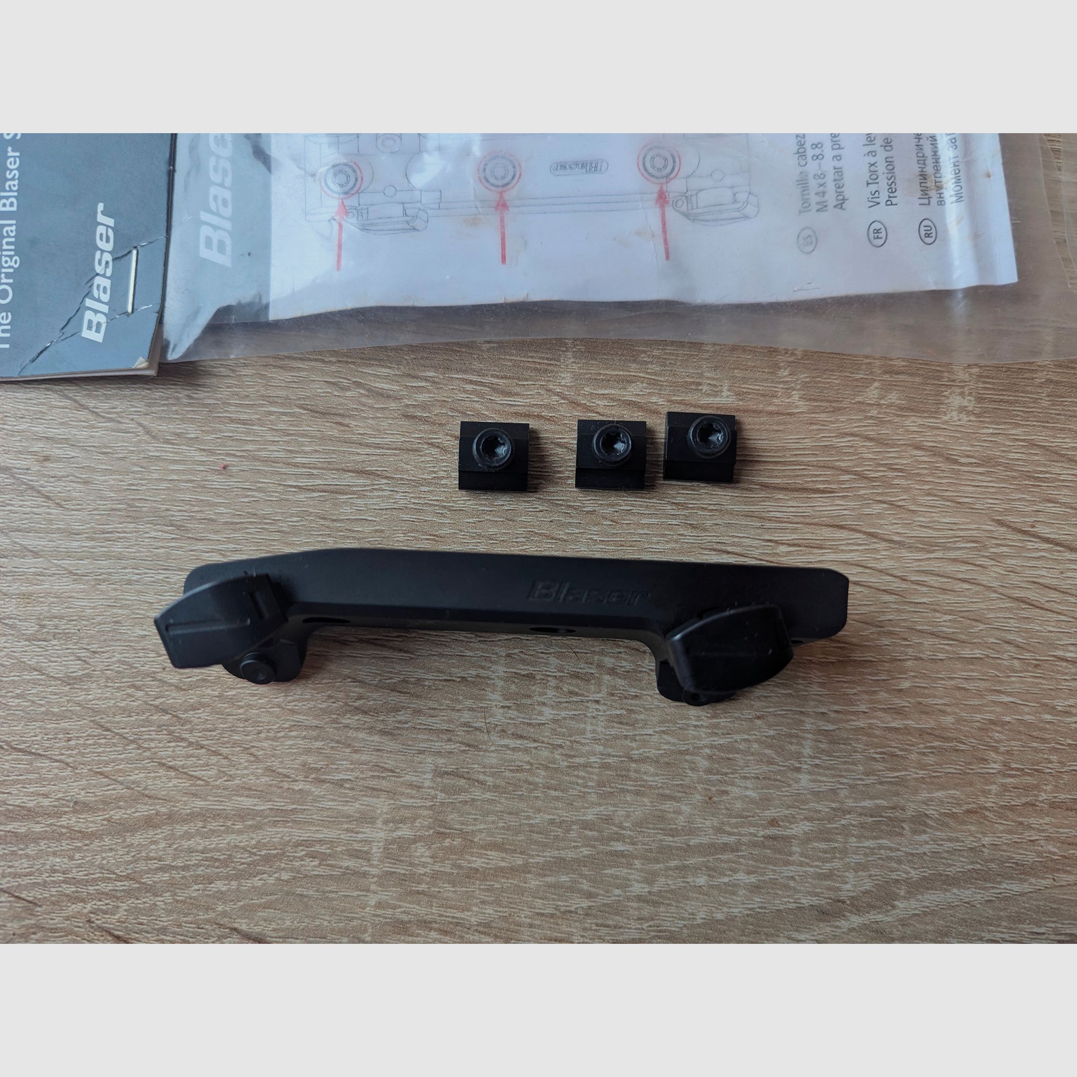 Blaser Sattelmontage mit Swarovski Innenschiene