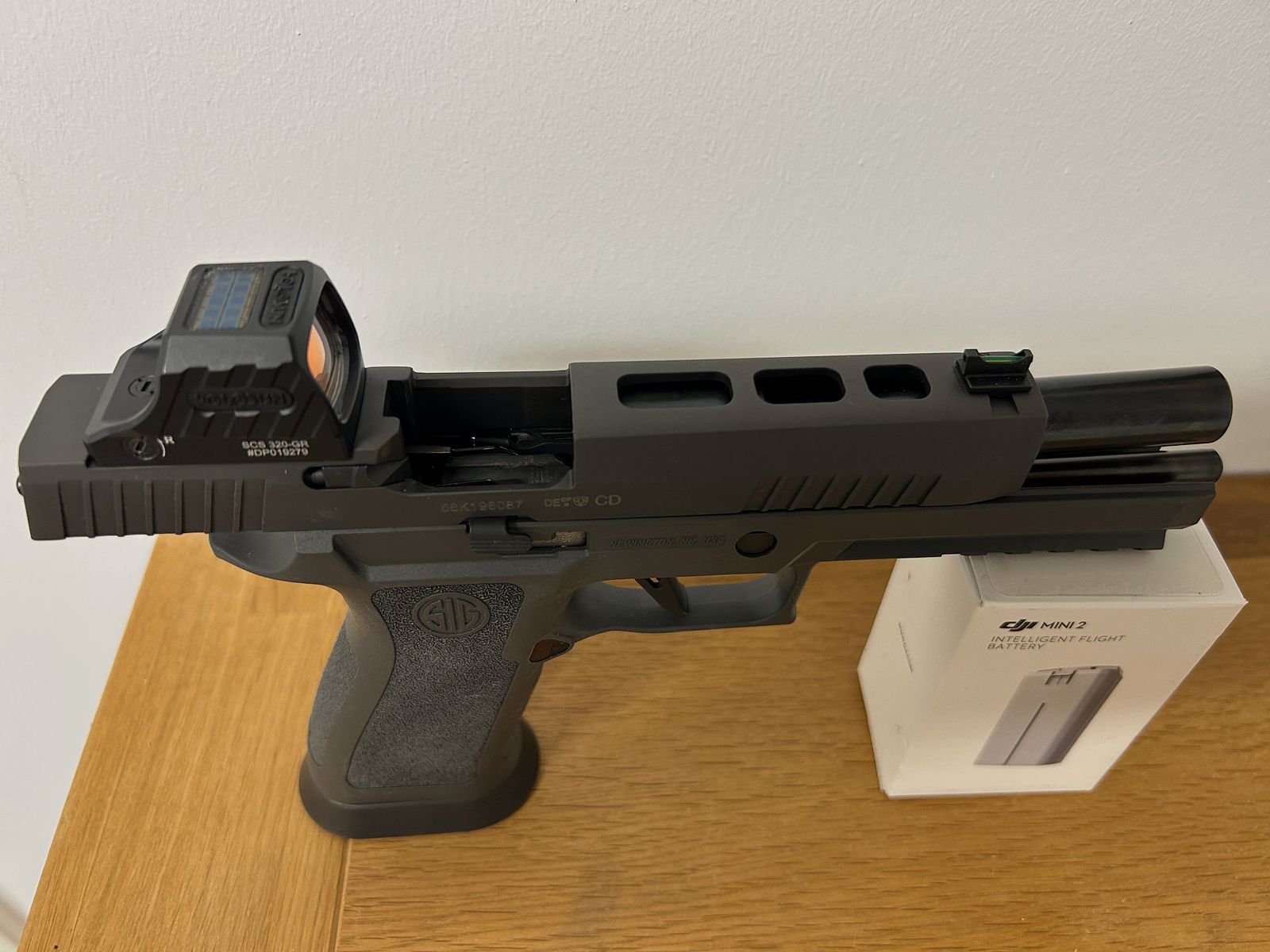 SIG Sauer P320 XFIVE Legion 9 mm Luger inkl. Holosun SCS Rotpunkt