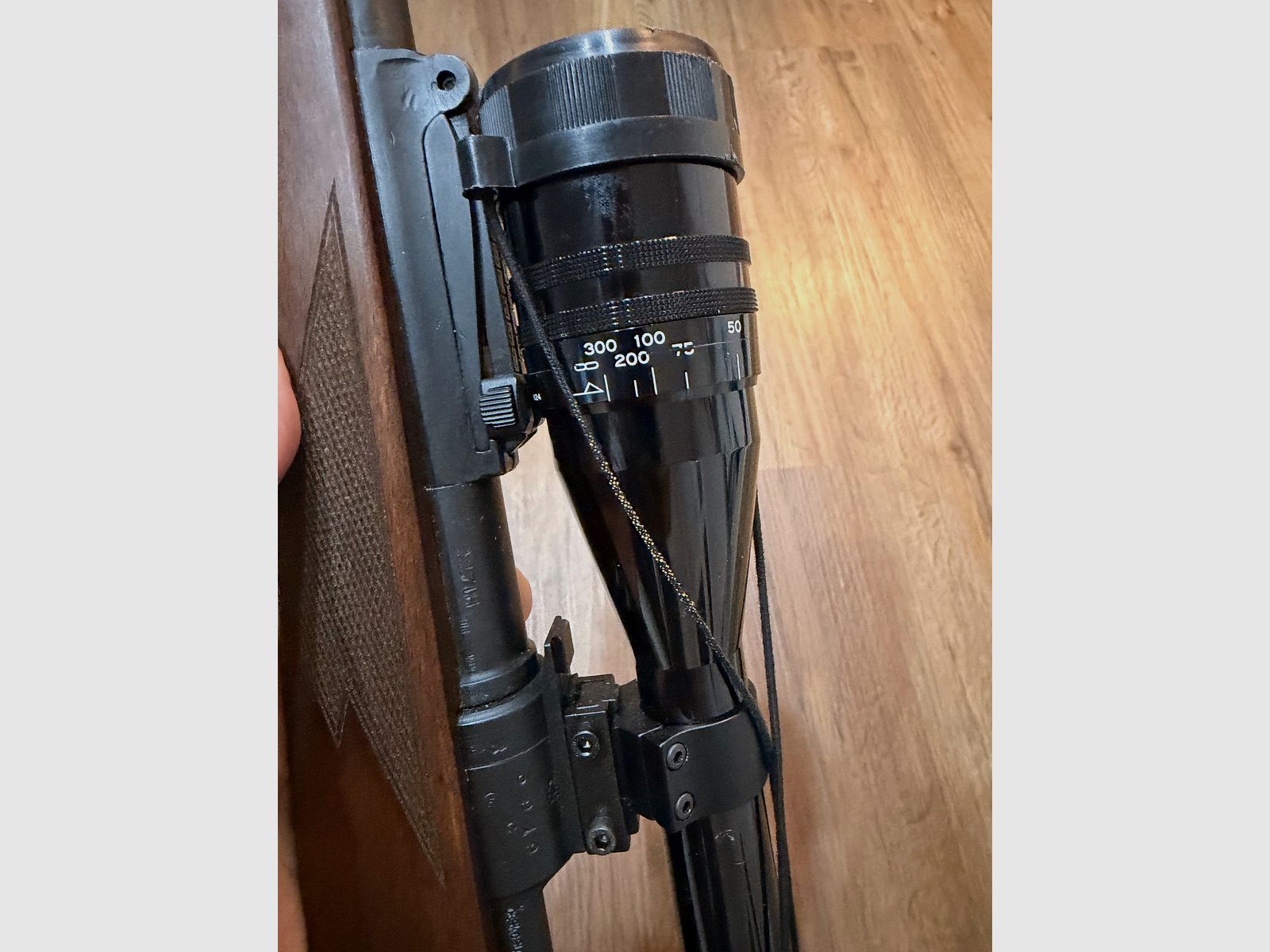 CZ fucile in .308Win con telescopio